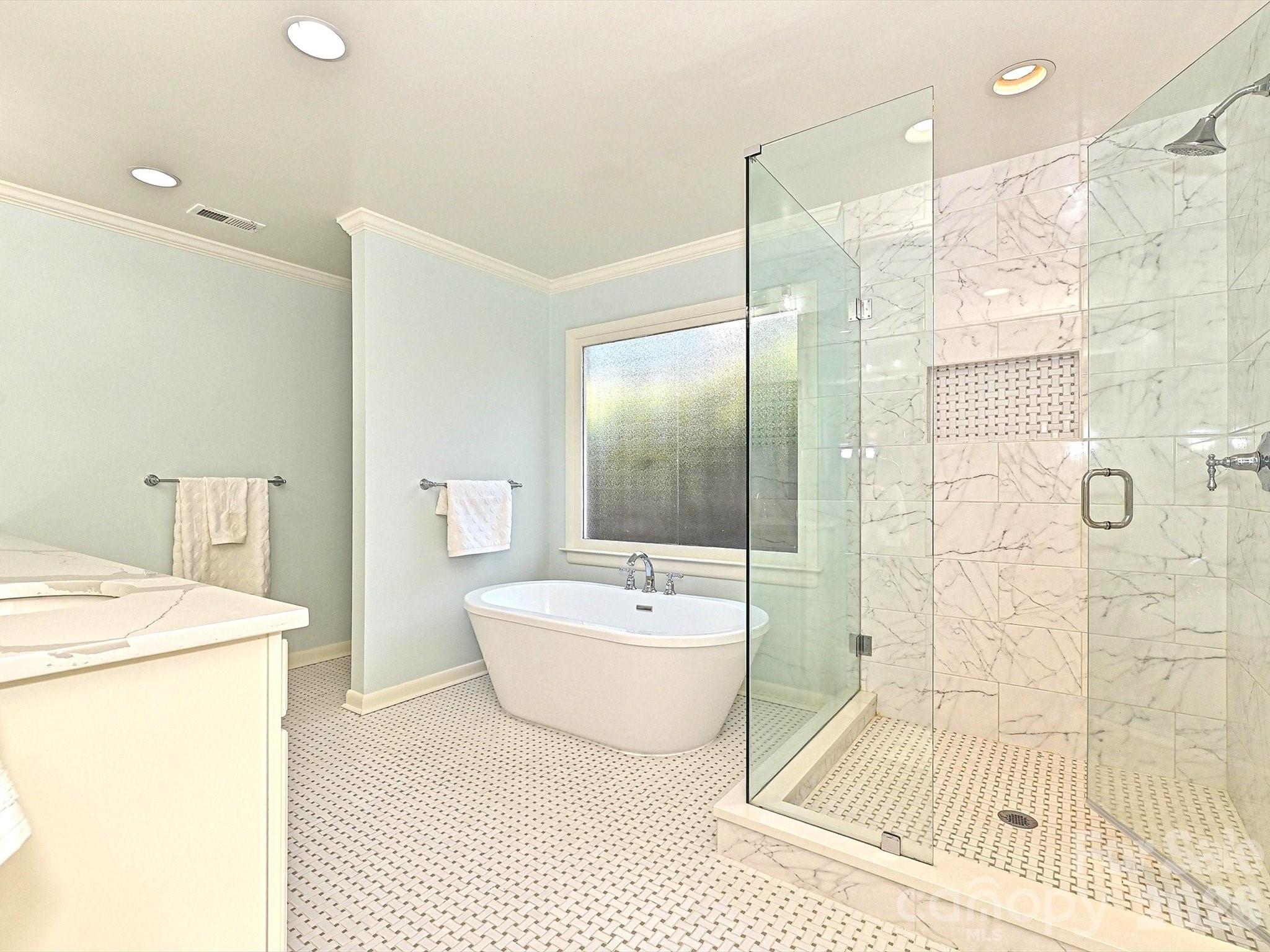 3131 Pinehurst Place