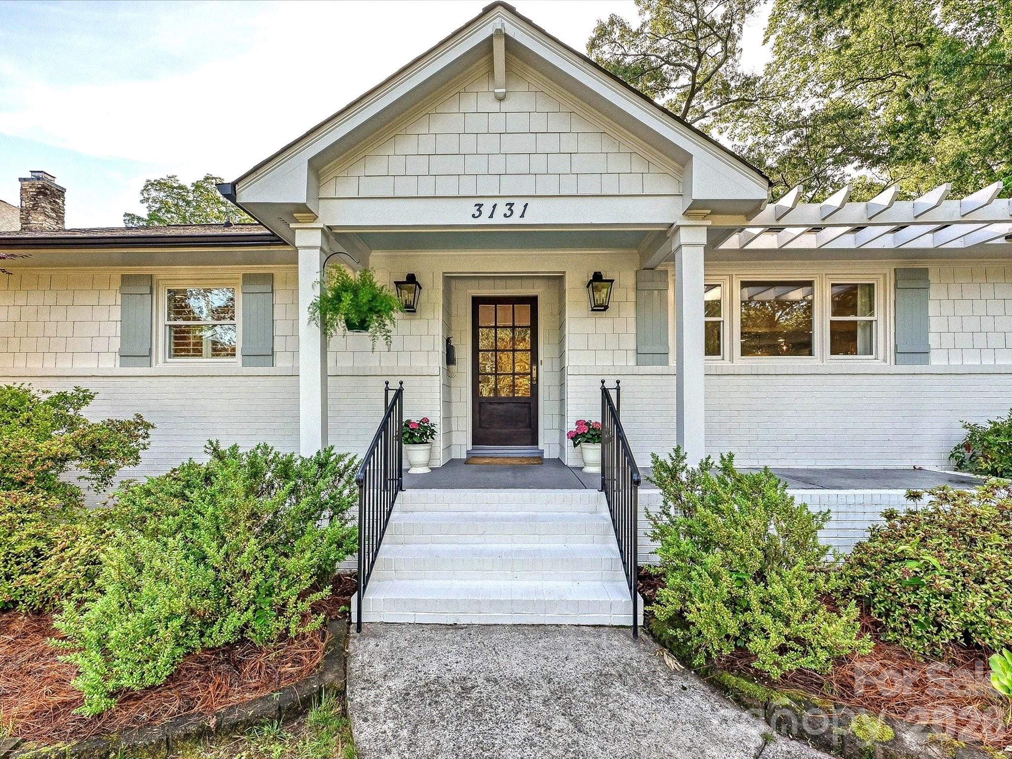 3131 Pinehurst Place