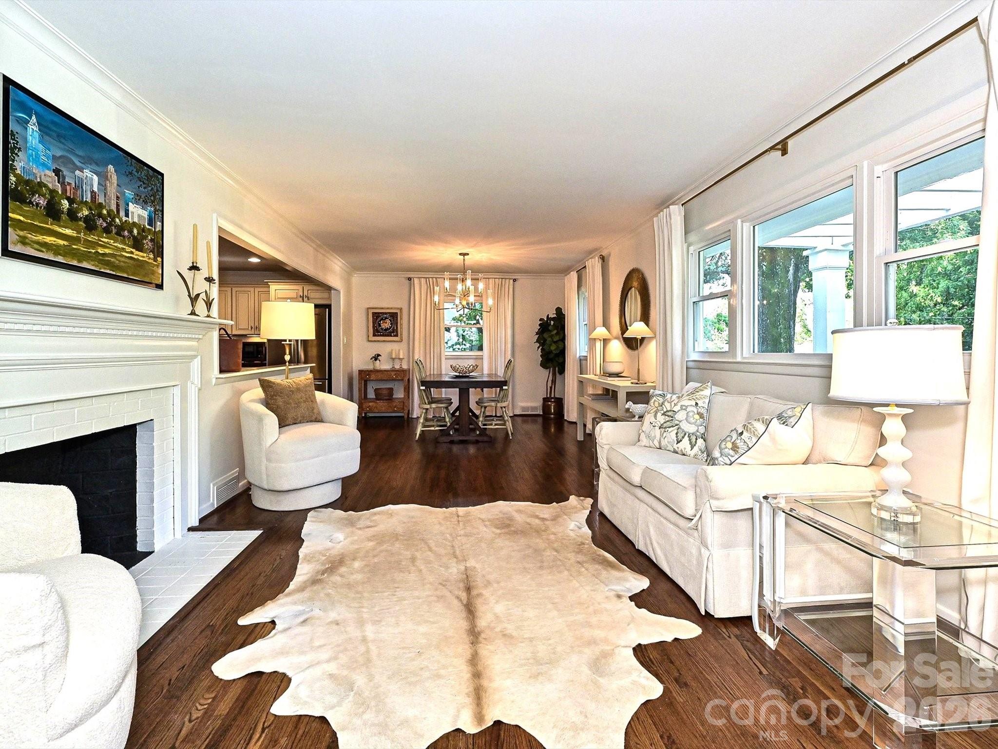 3131 Pinehurst Place