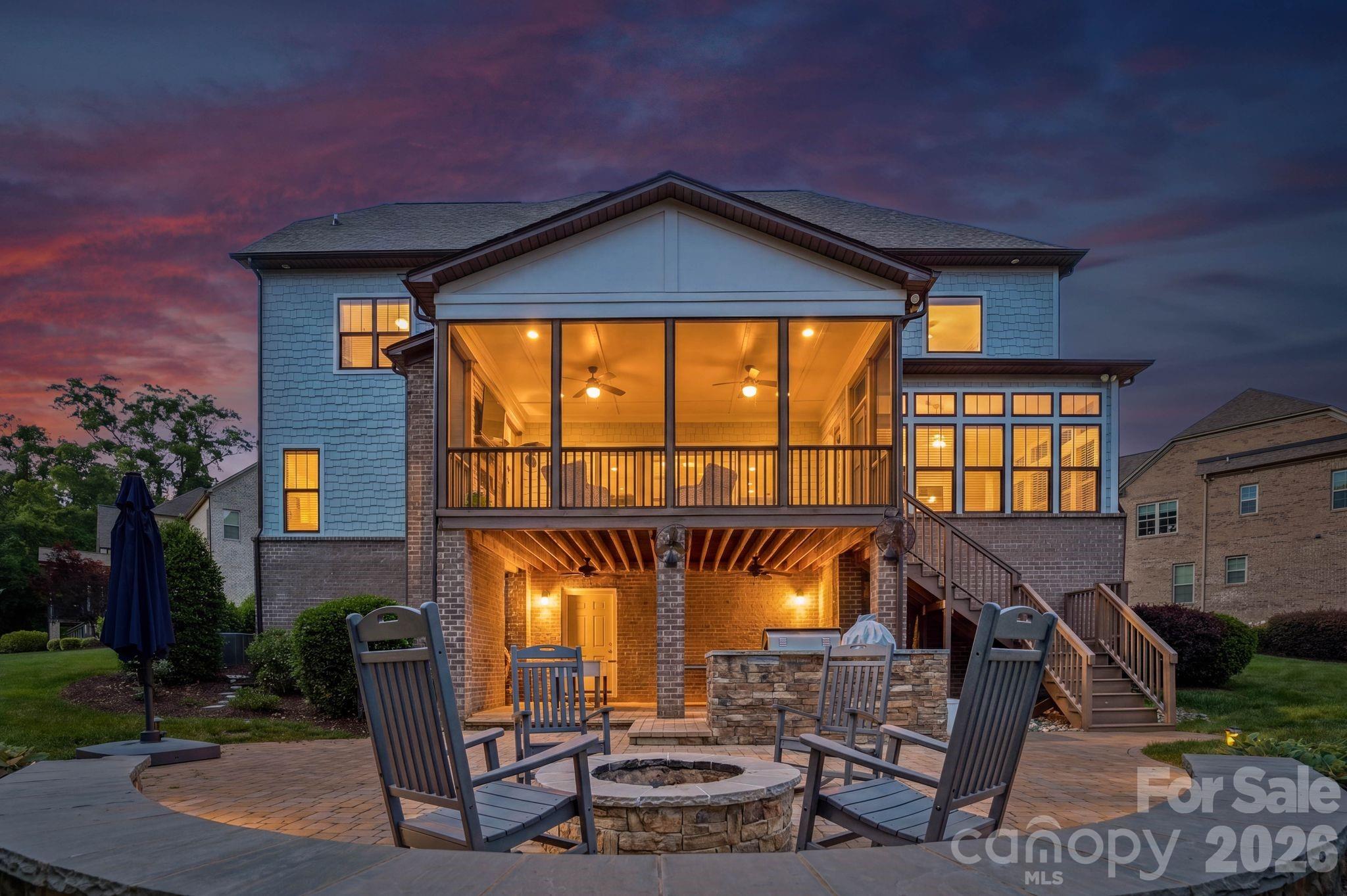 2256 Rock Creek Drive