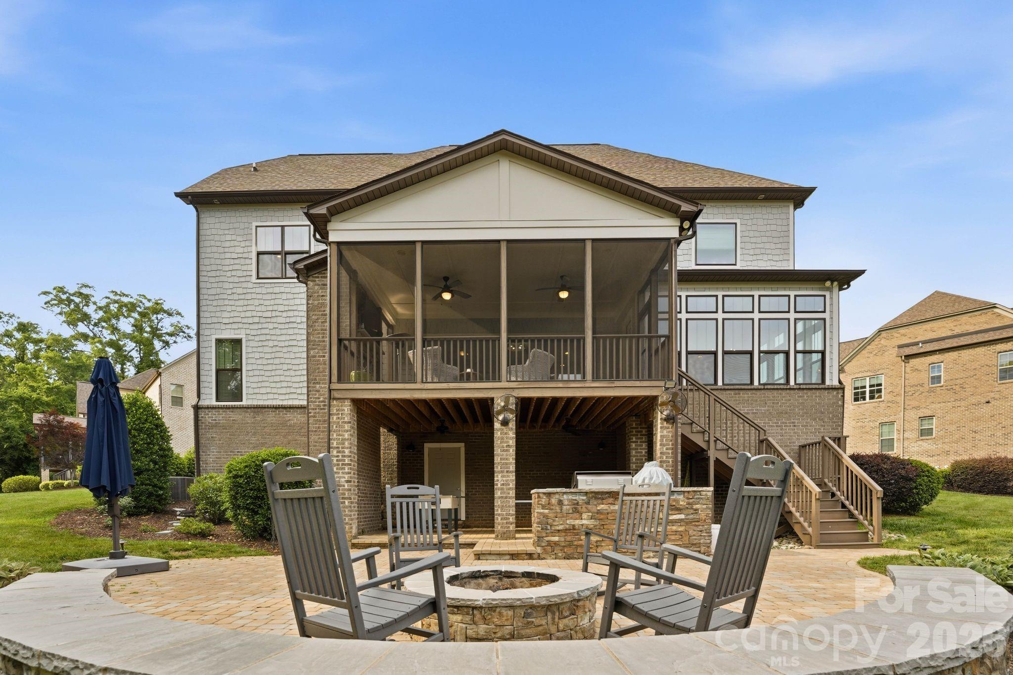 2256 Rock Creek Drive