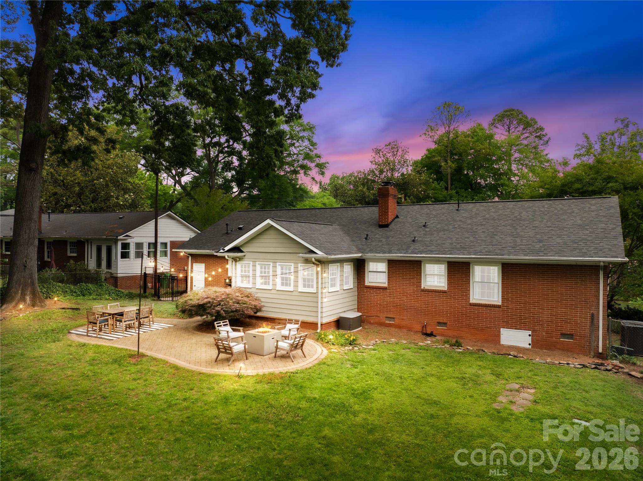2310 Rocky Knoll Drive