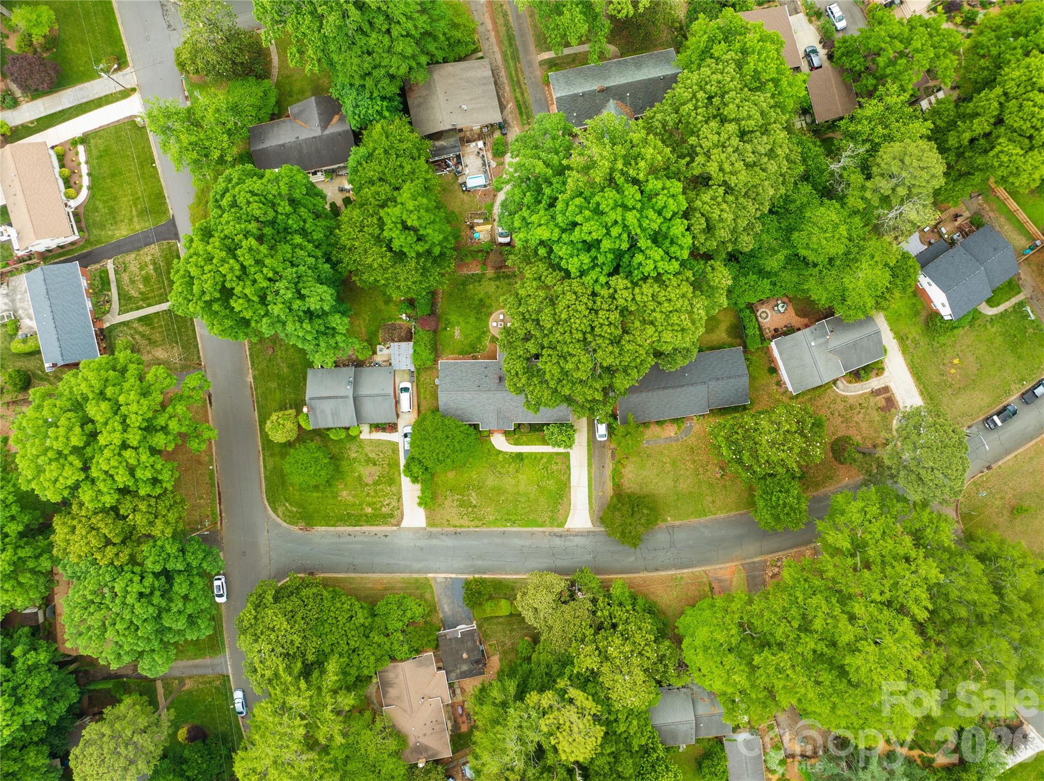 2310 Rocky Knoll Drive