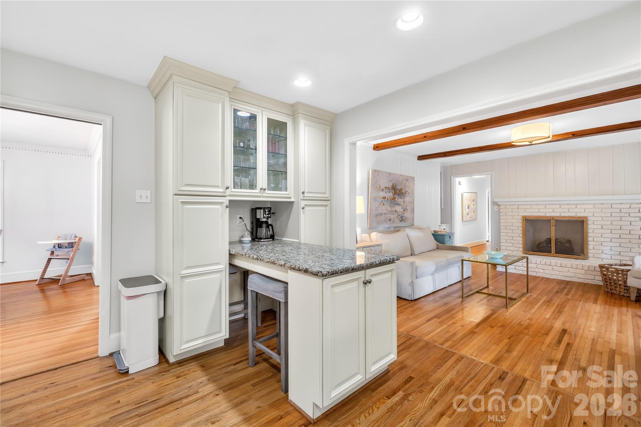 2310 Rocky Knoll Drive