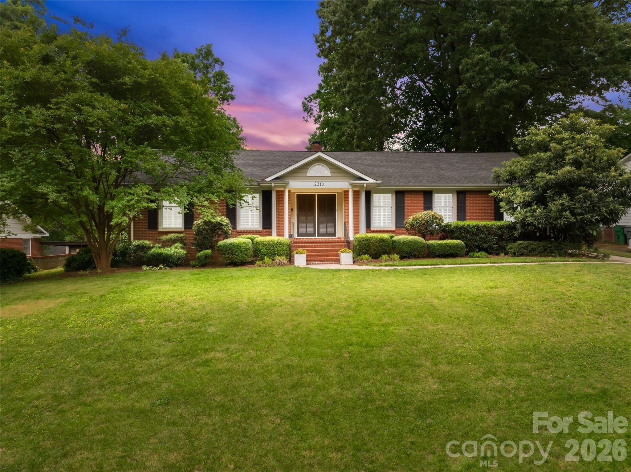 2310 Rocky Knoll Drive