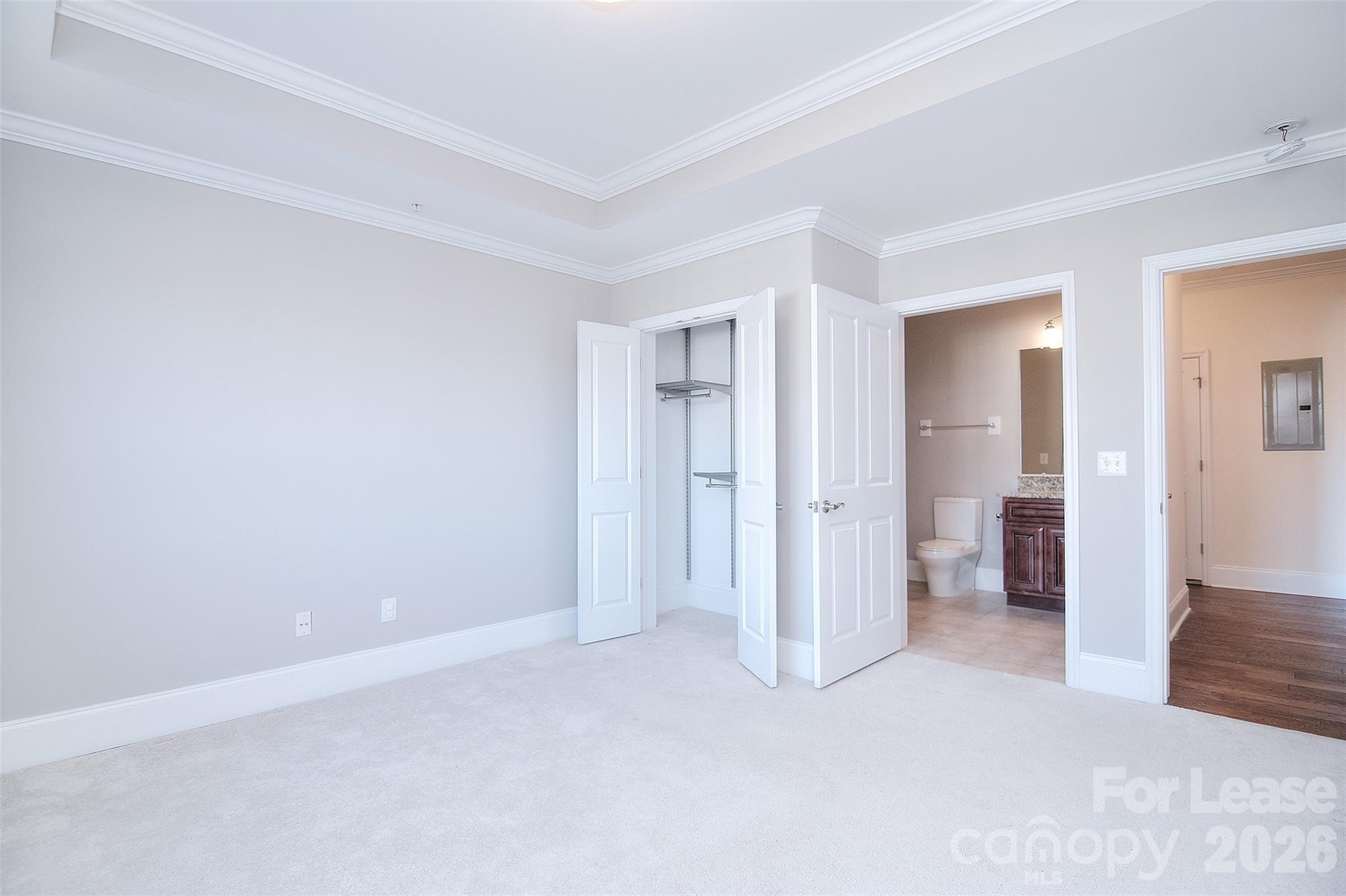 6605 Central Pacific Avenue Unit: 202