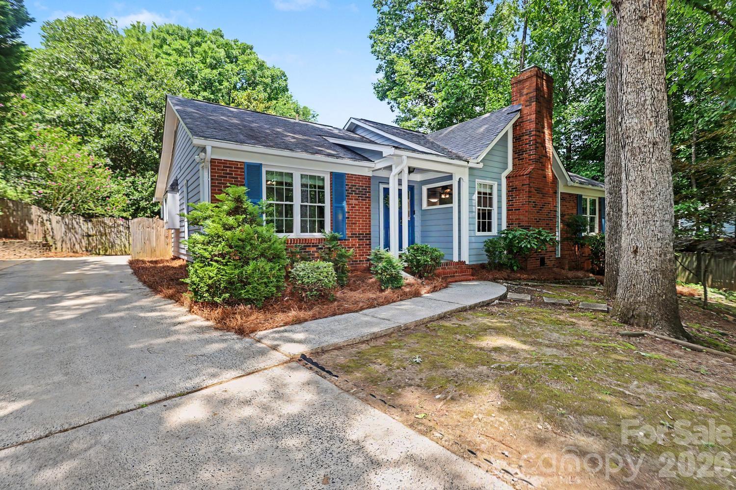 8207 White Horse Lane