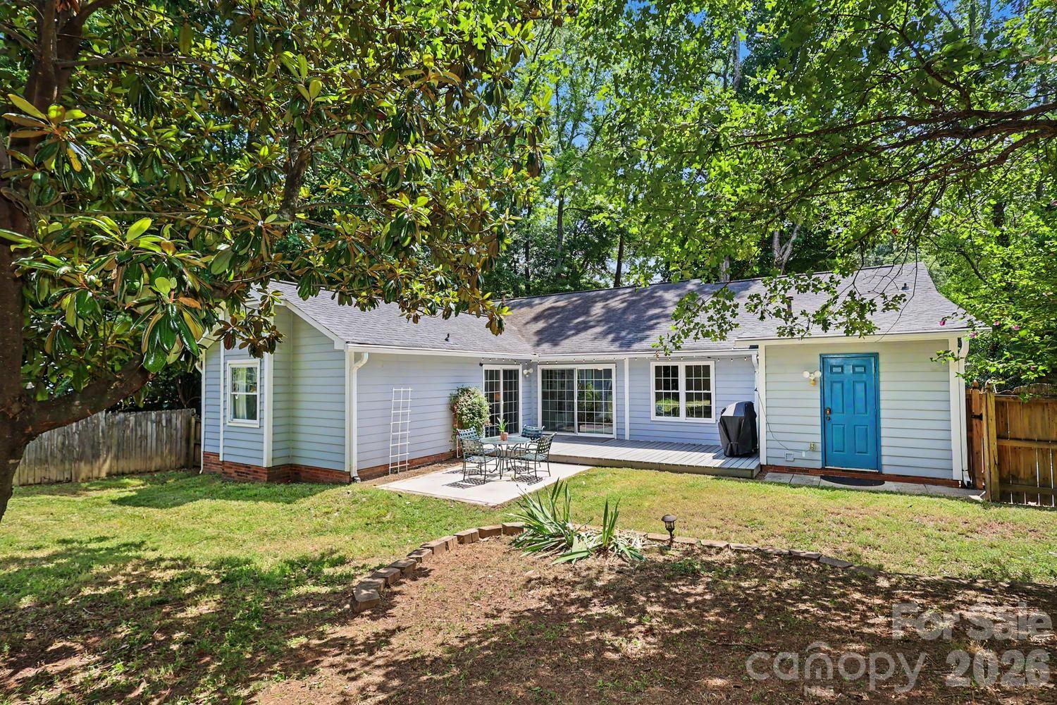 8207 White Horse Lane