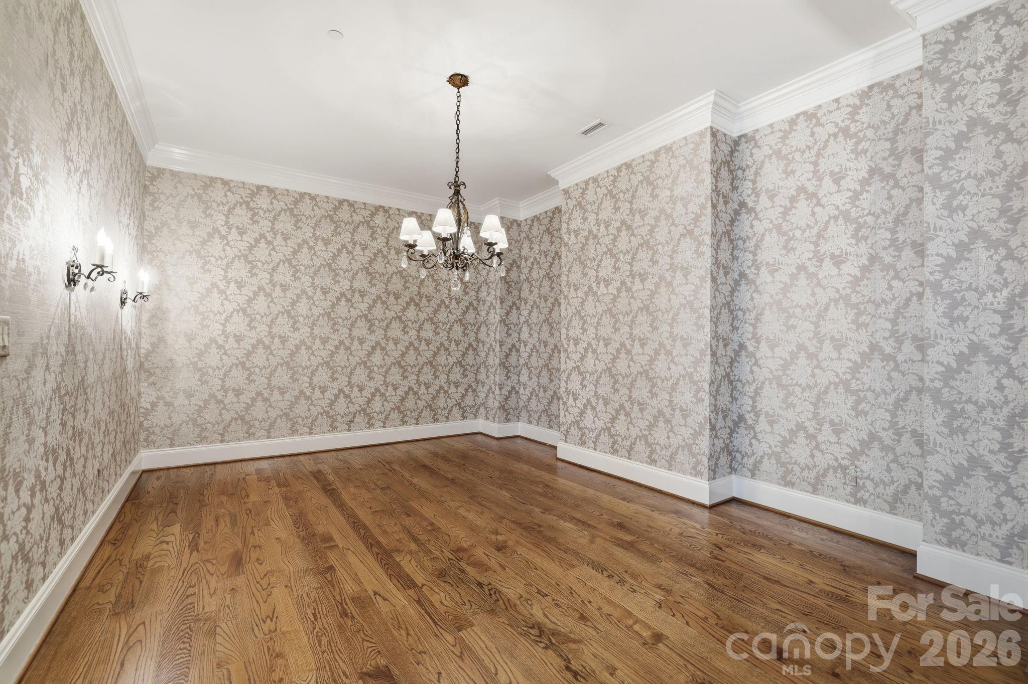 168 Cherokee Road