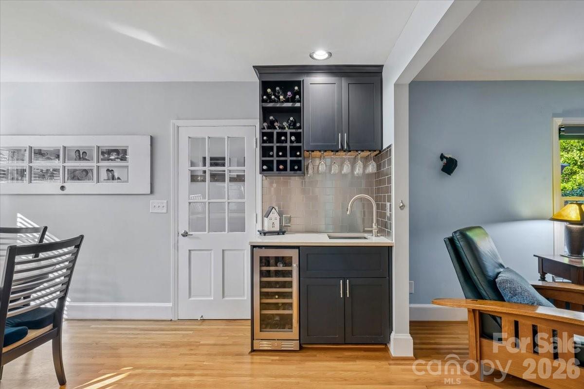 409 Whitestone Road