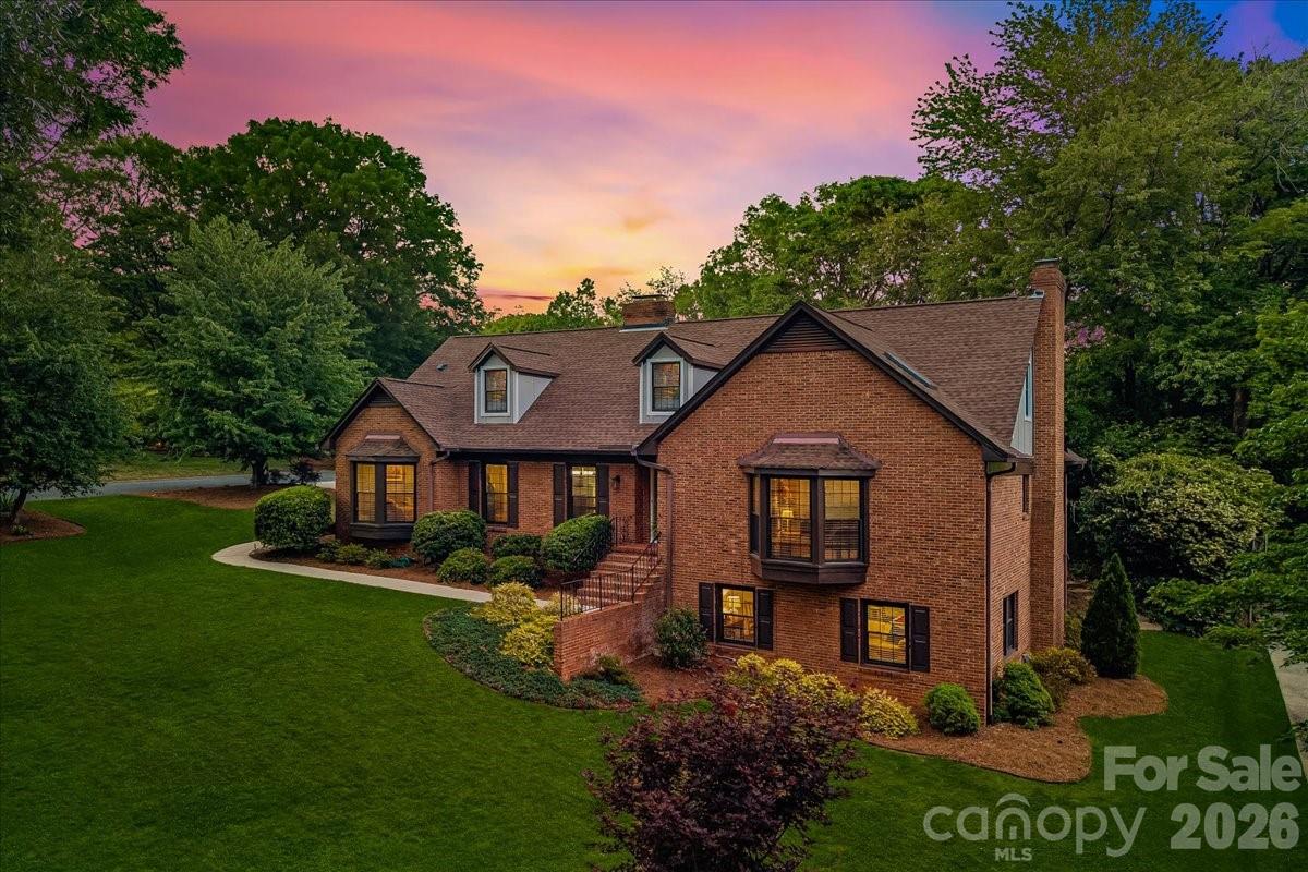 409 Whitestone Road