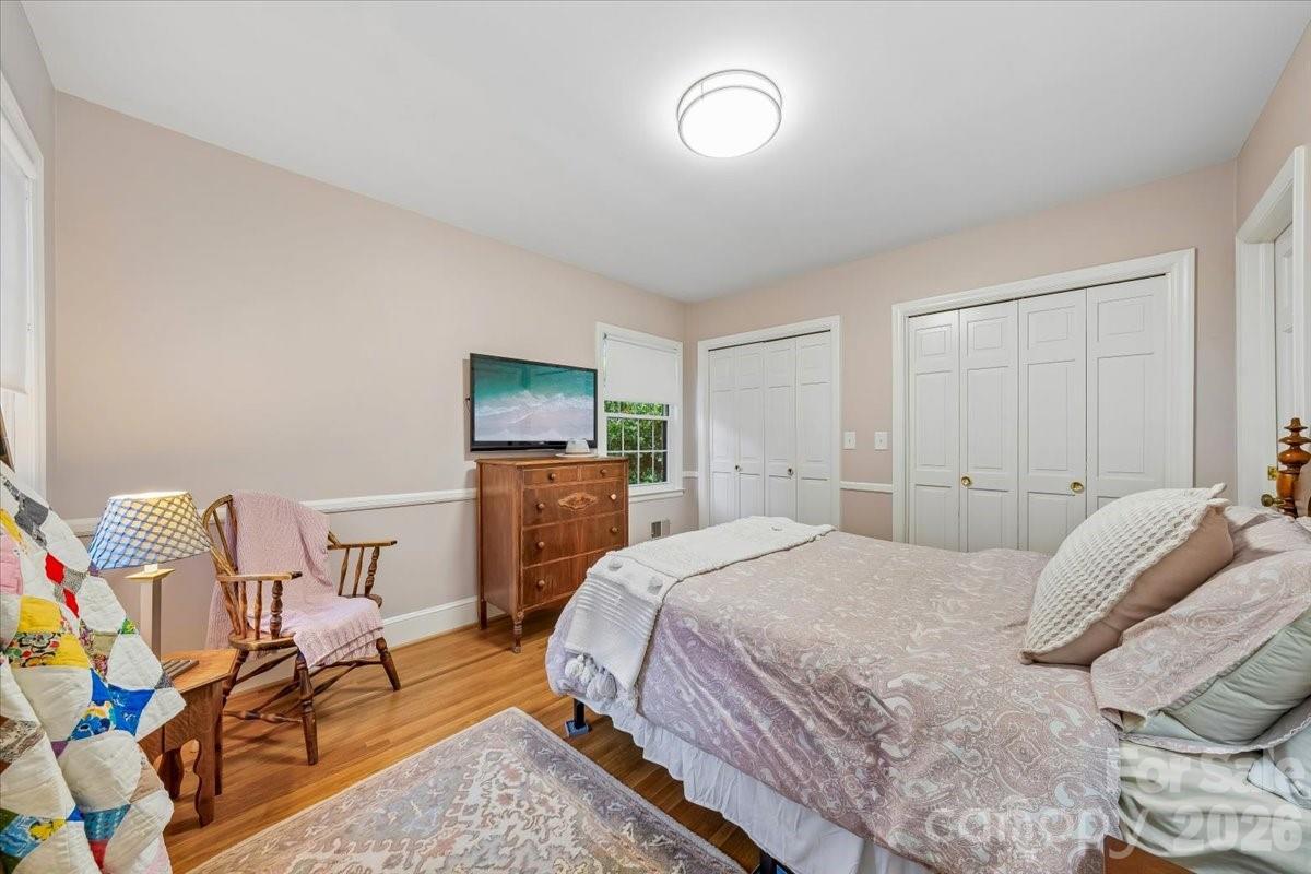 409 Whitestone Road