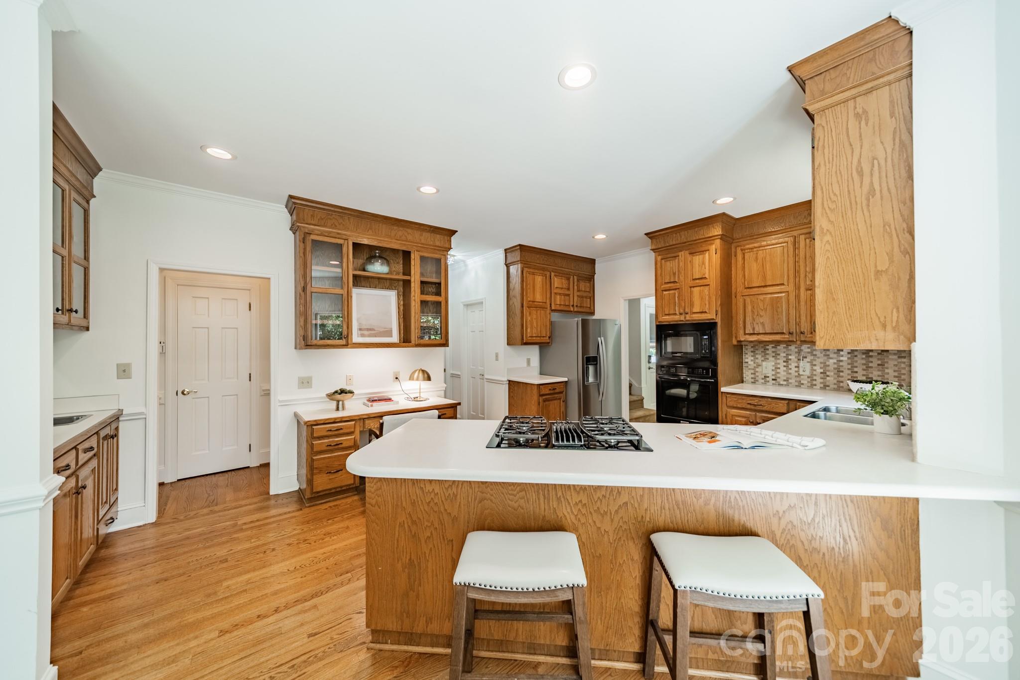 4332 Rosecliff Drive
