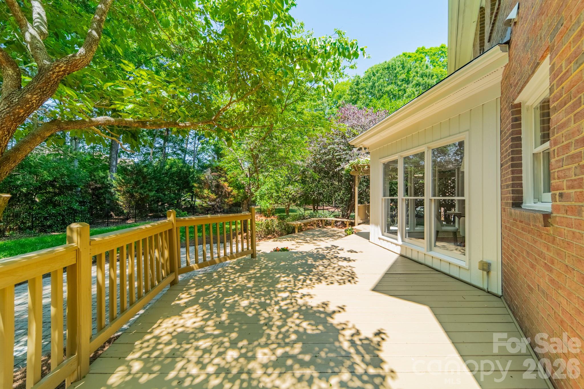 4332 Rosecliff Drive