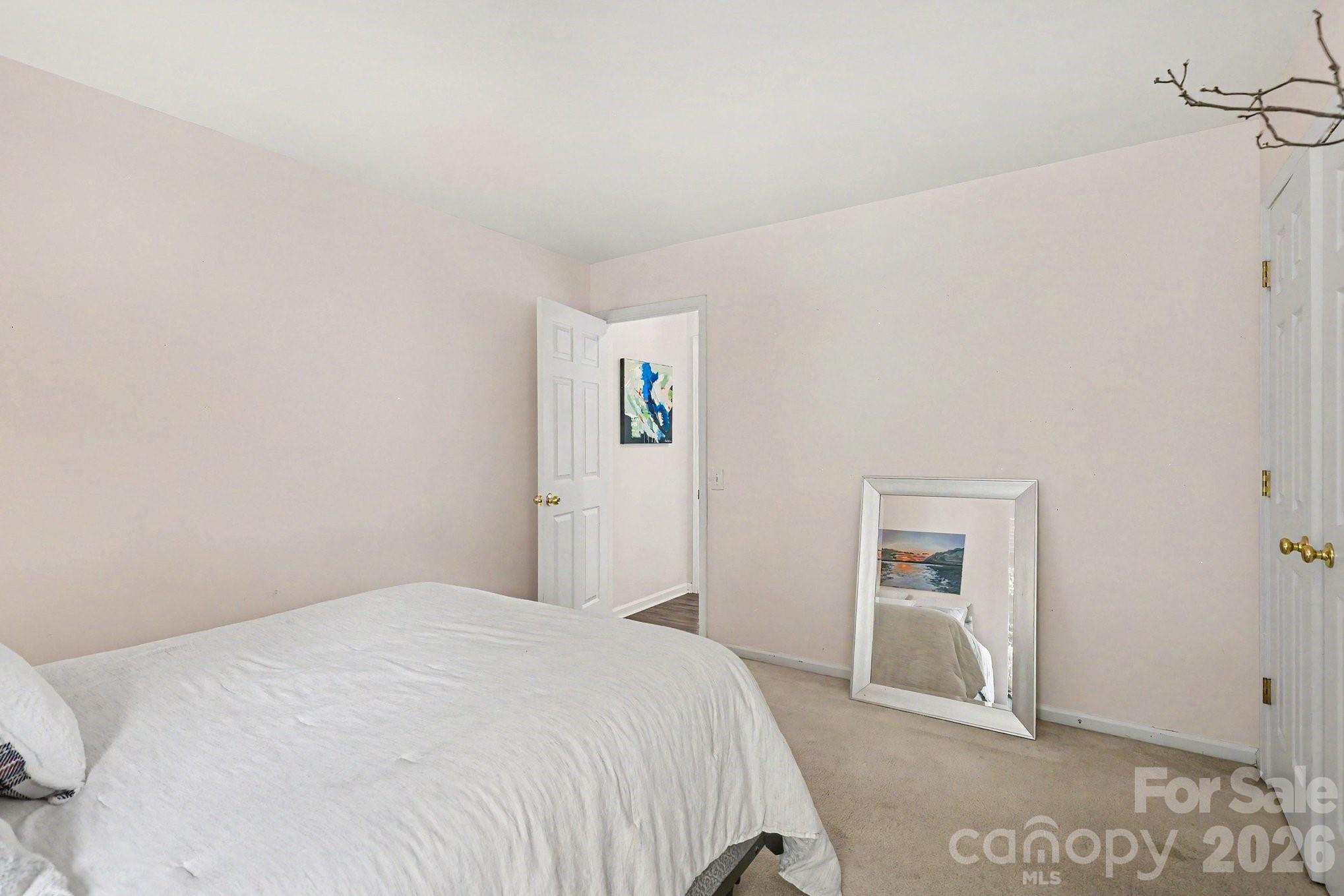 8120 Pelorus Lane