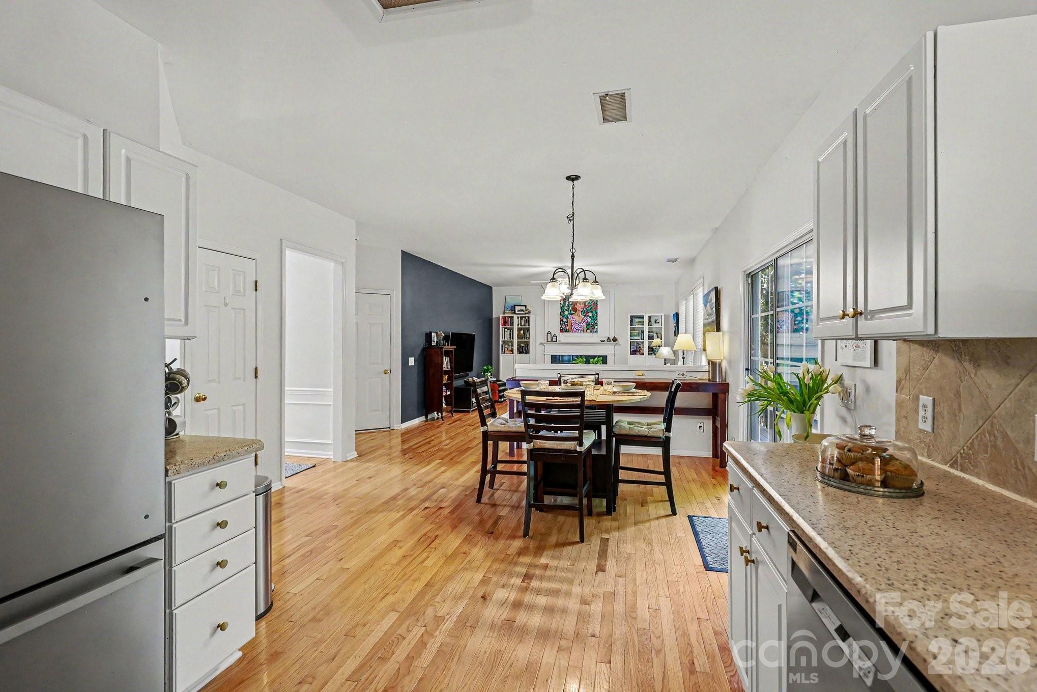 8120 Pelorus Lane