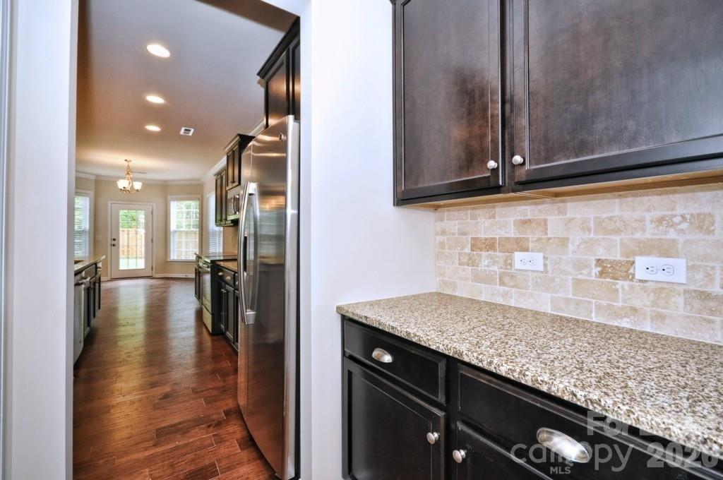 18517 Boulder Rock Loop