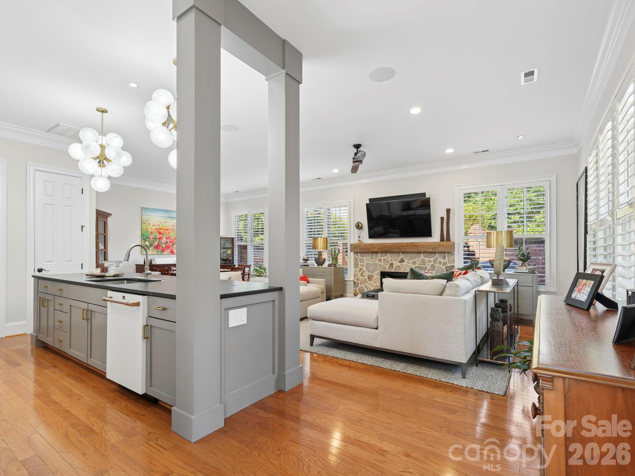 6826 Louisburg Square Lane