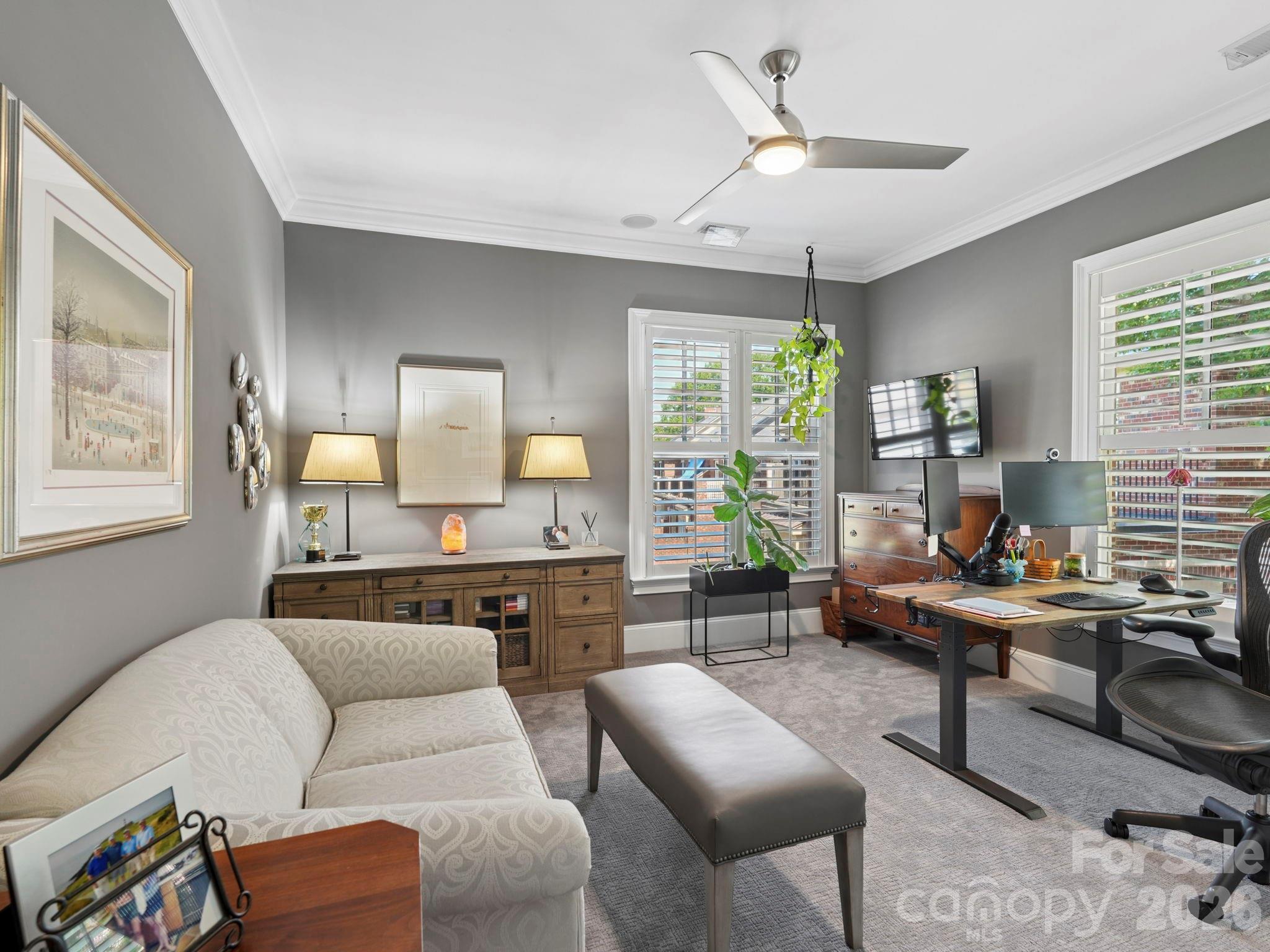 6826 Louisburg Square Lane