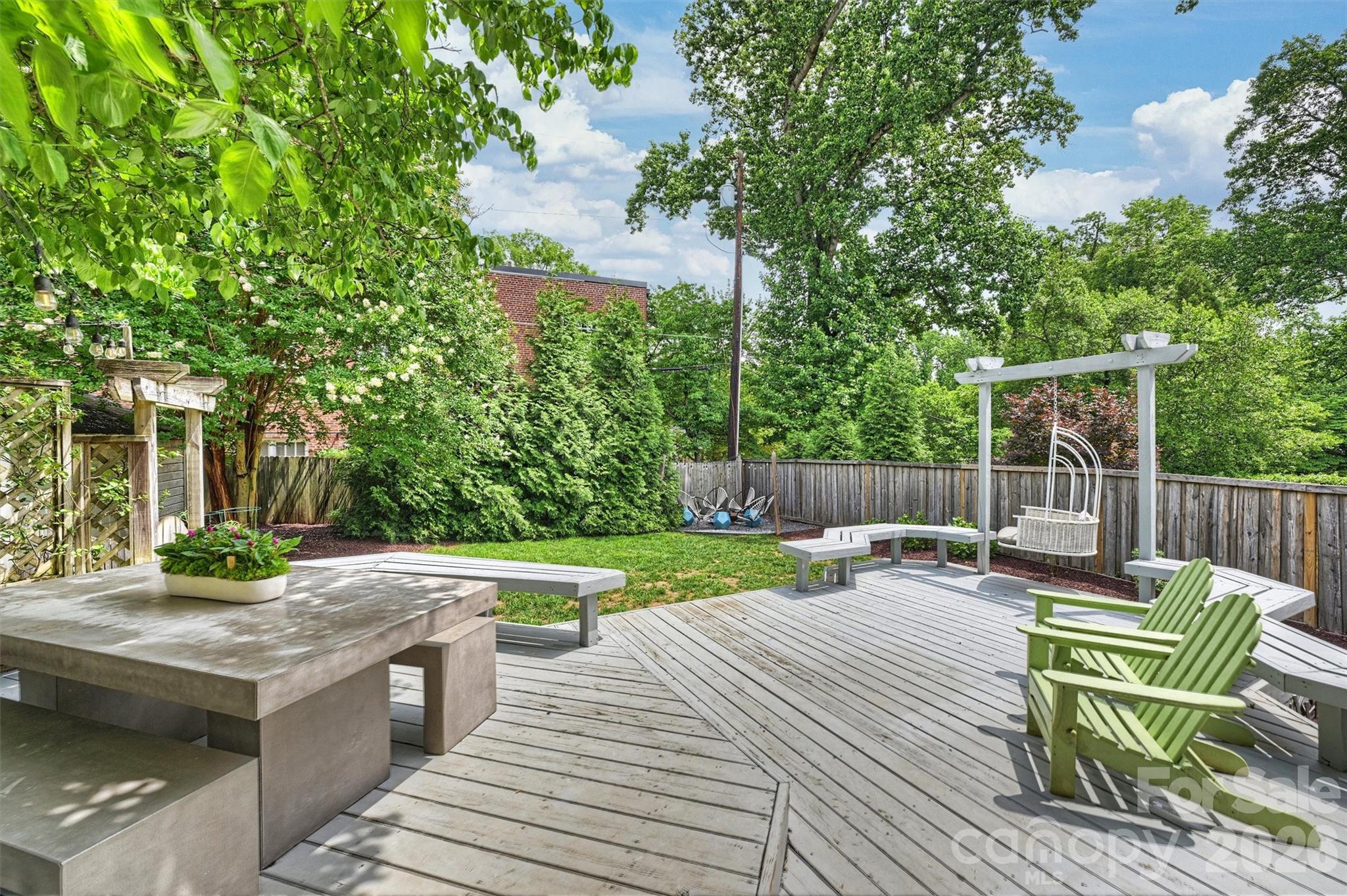 2421 Hassell Place