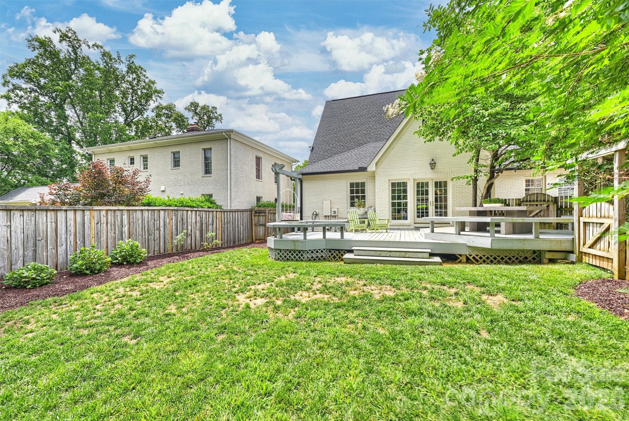2421 Hassell Place