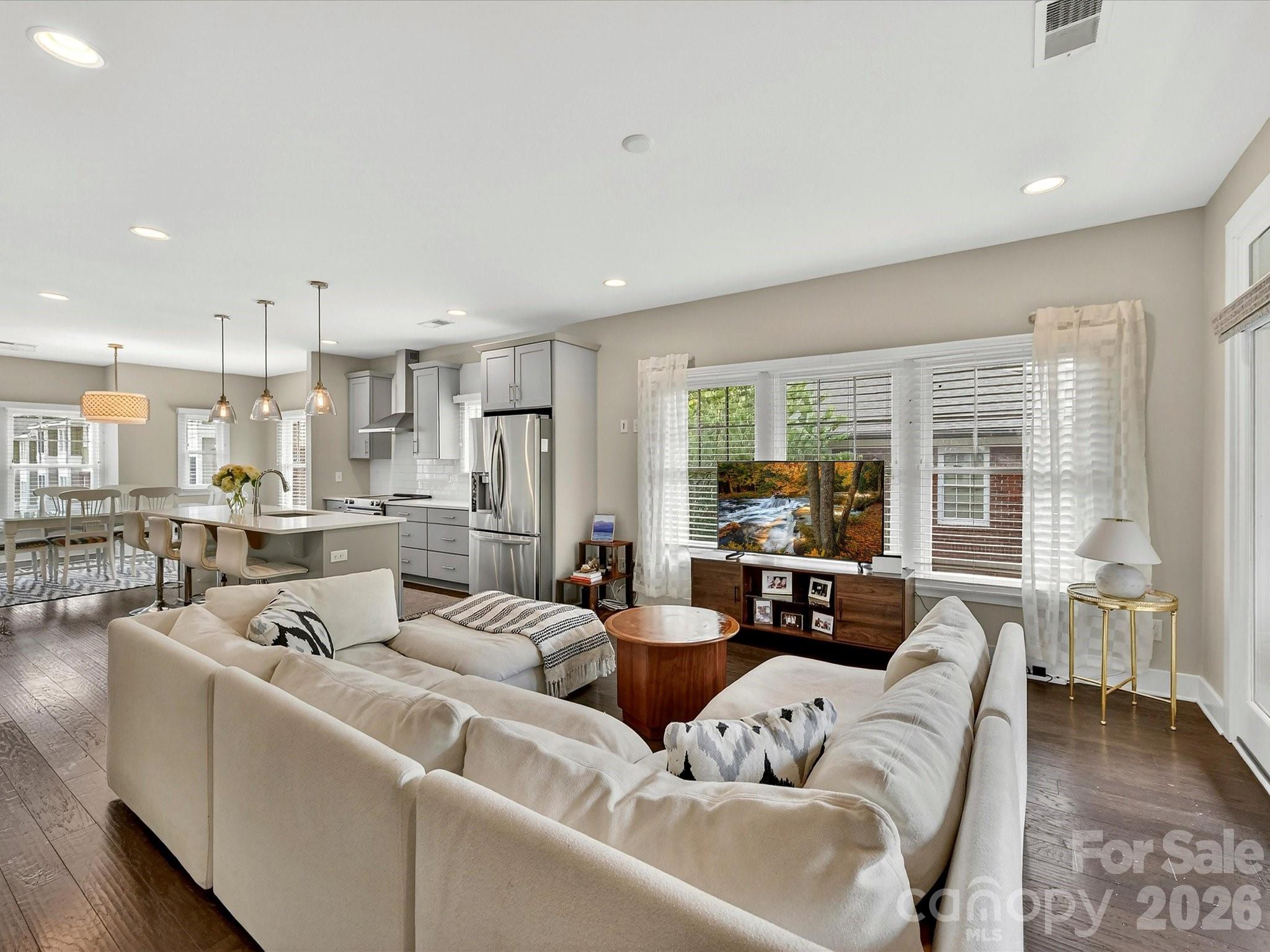 131 Grandin Road