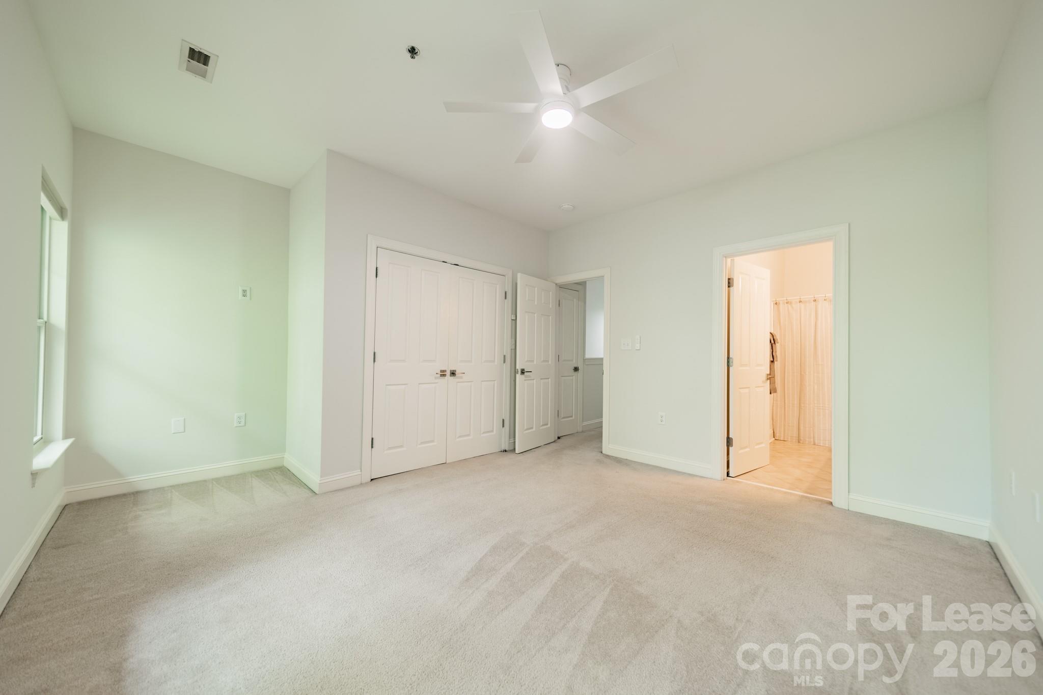 642 E 9th Street