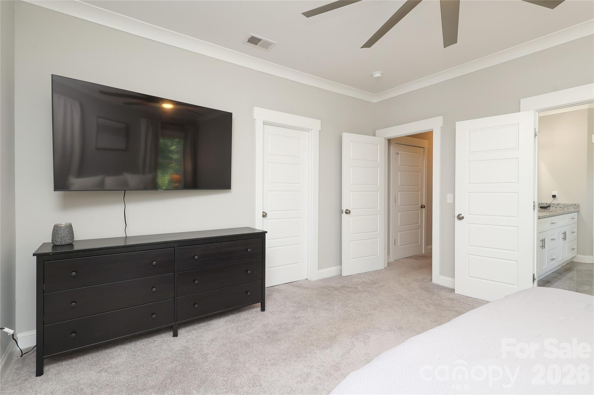 10105 Greenwood Court