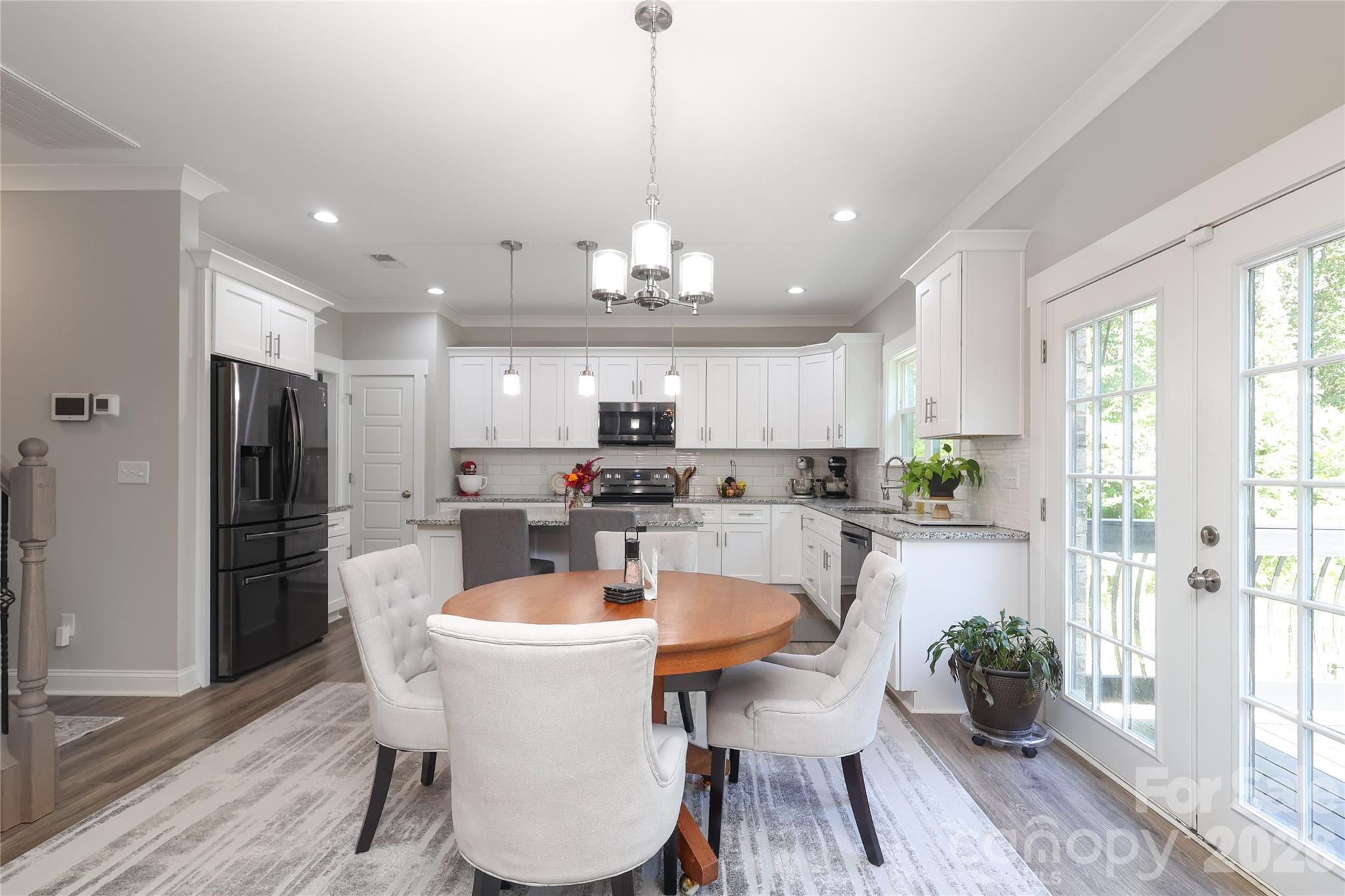10105 Greenwood Court