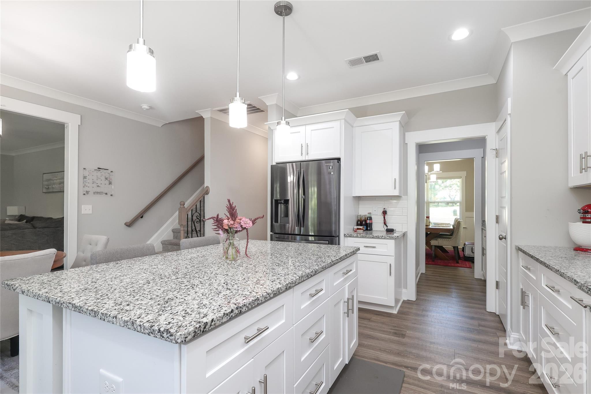 10105 Greenwood Court