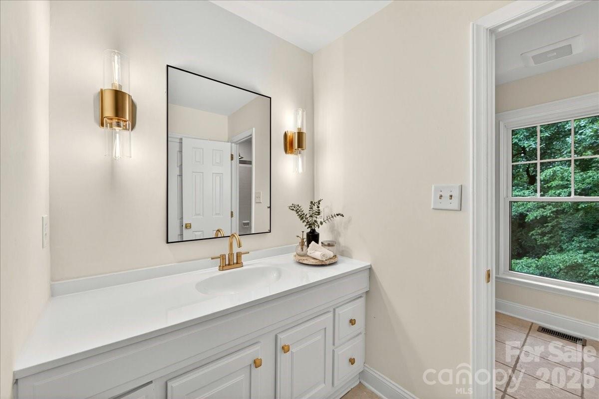 5118 Rosewater Court