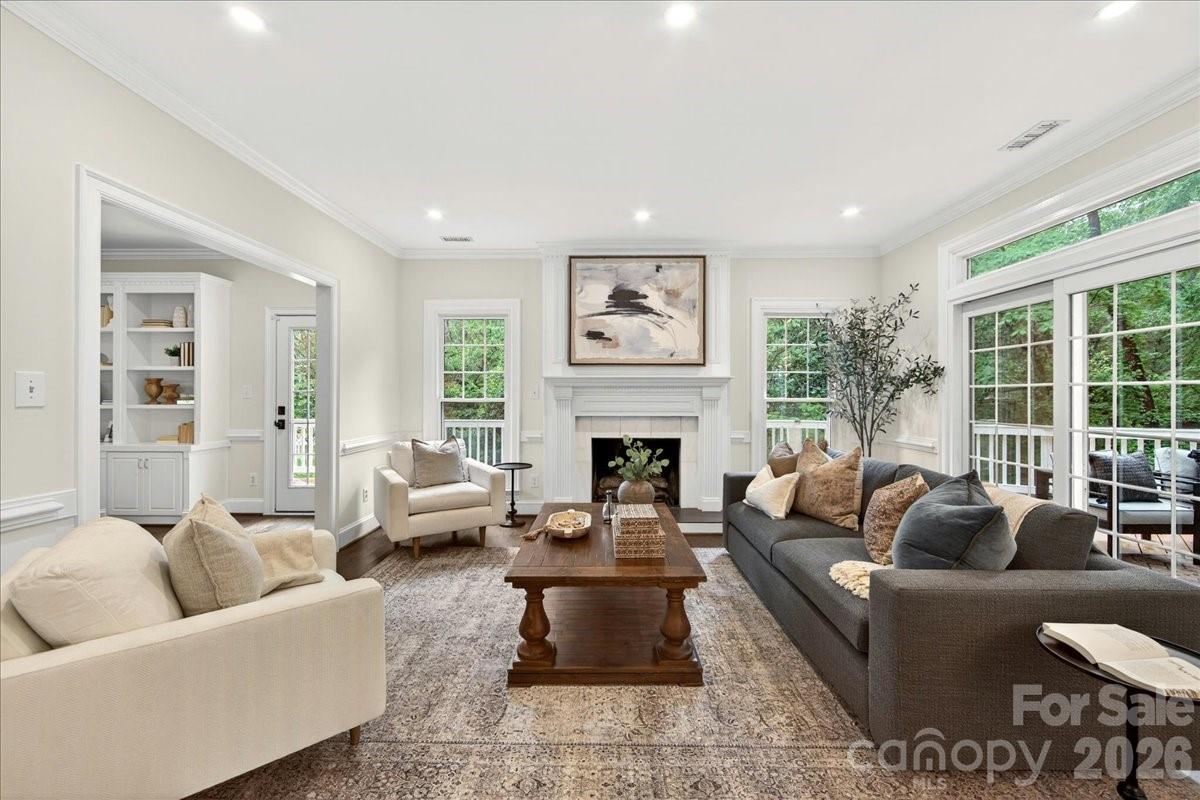 5118 Rosewater Court