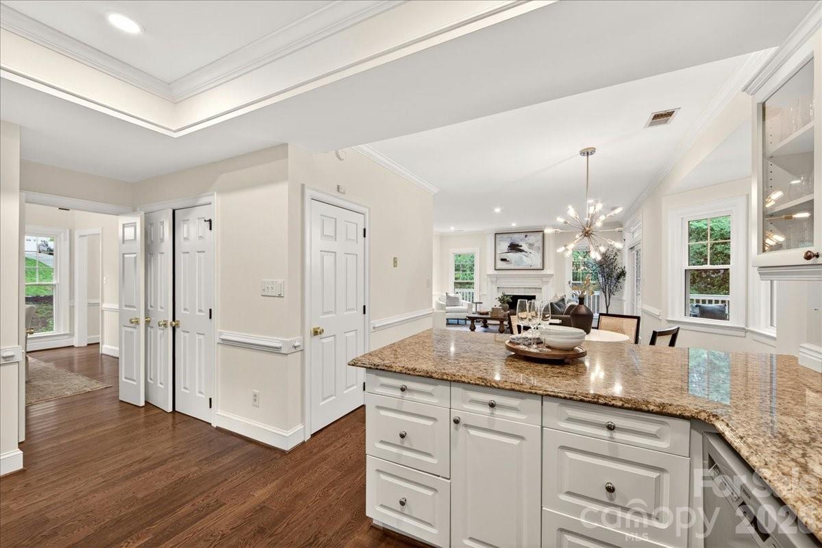 5118 Rosewater Court