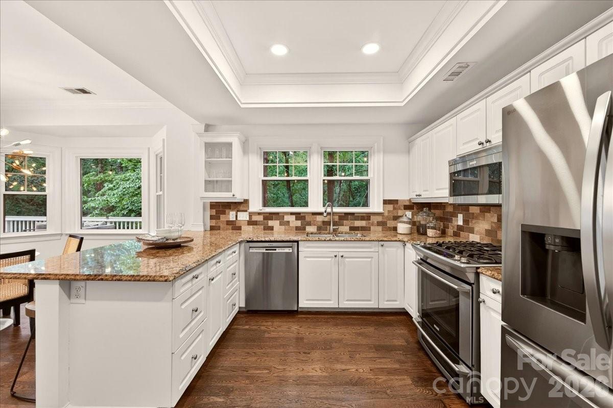 5118 Rosewater Court