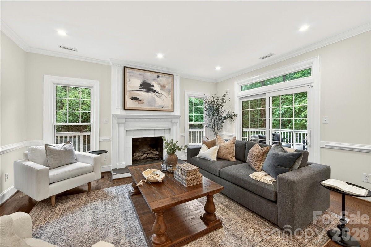 5118 Rosewater Court