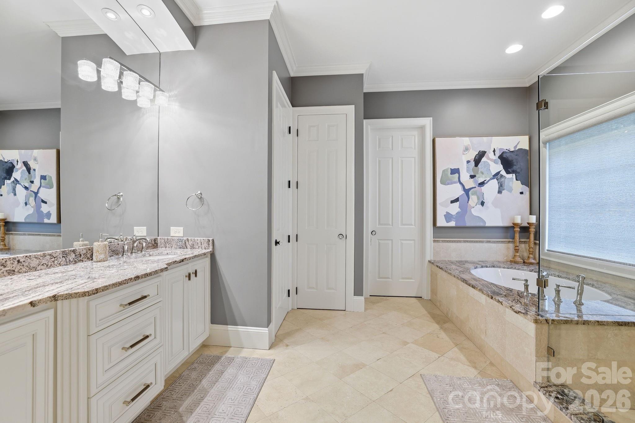 2021 Coniston Pl