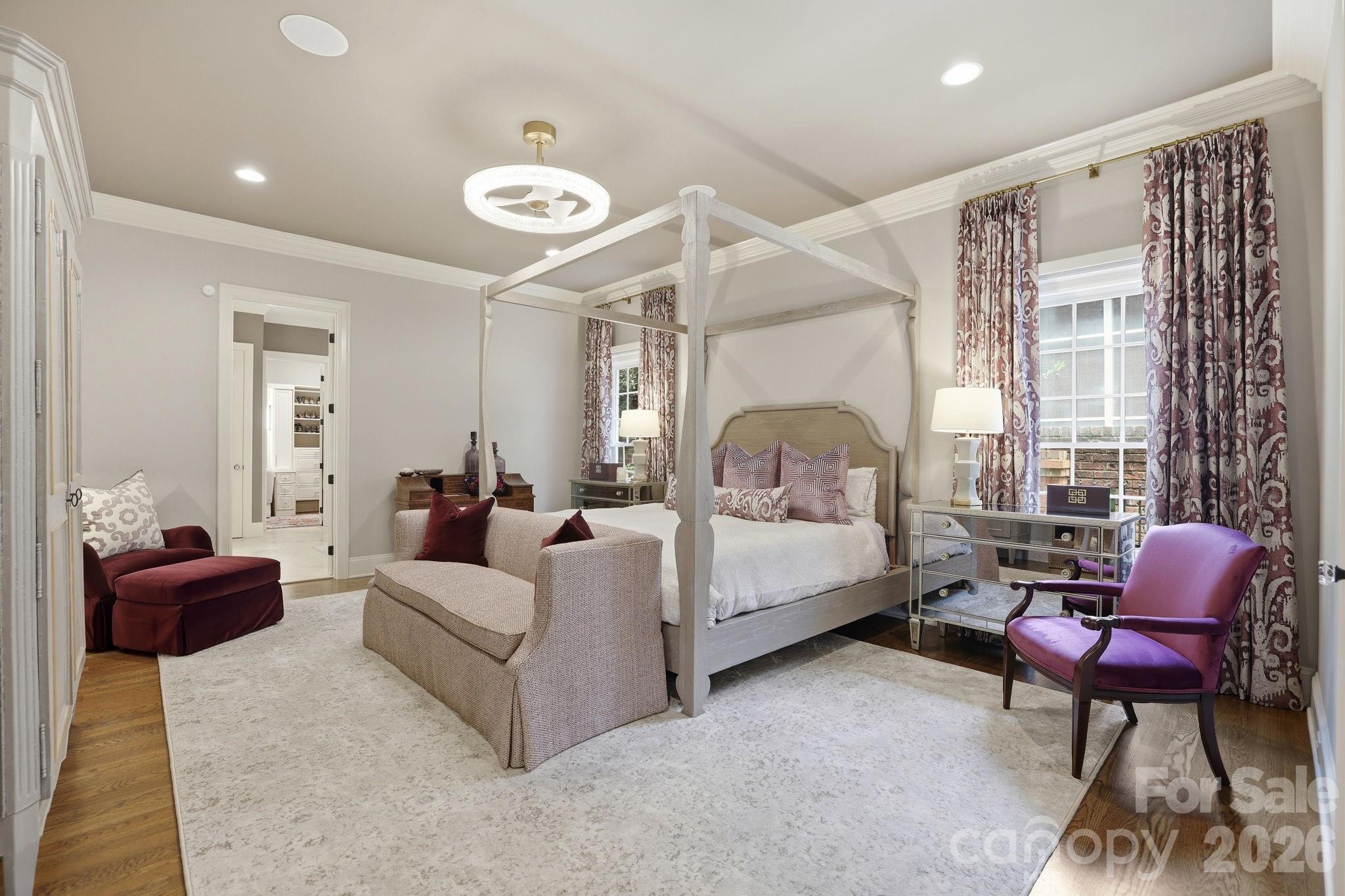 2021 Coniston Pl