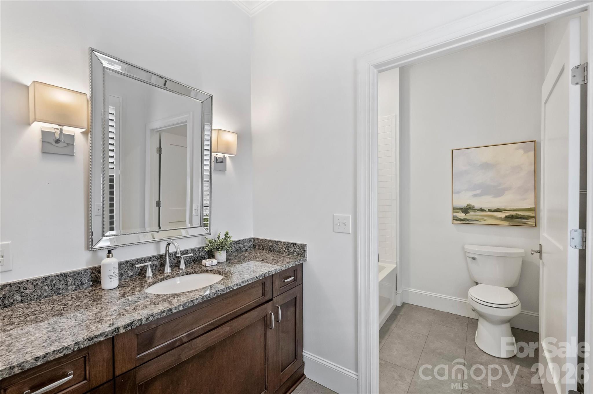 2251 Selwyn Avenue Unit: 102