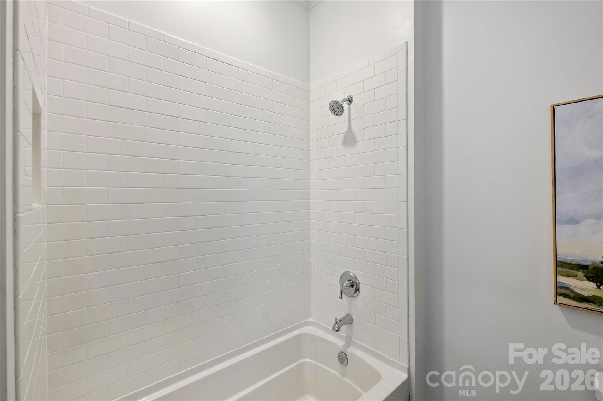 2251 Selwyn Avenue Unit: 102