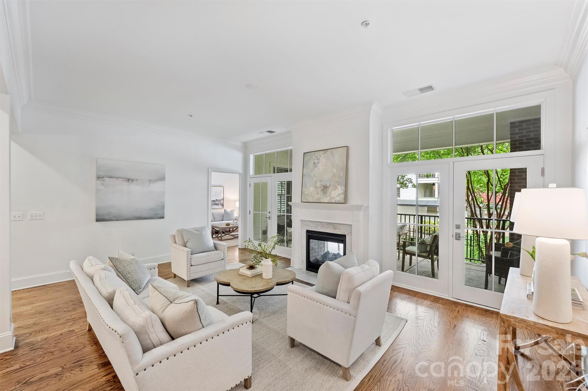 2251 Selwyn Avenue Unit: 102