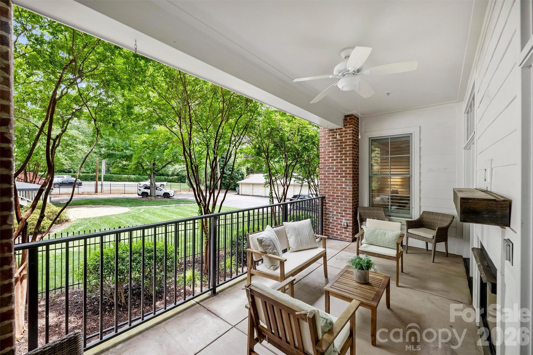 2251 Selwyn Avenue Unit: 102