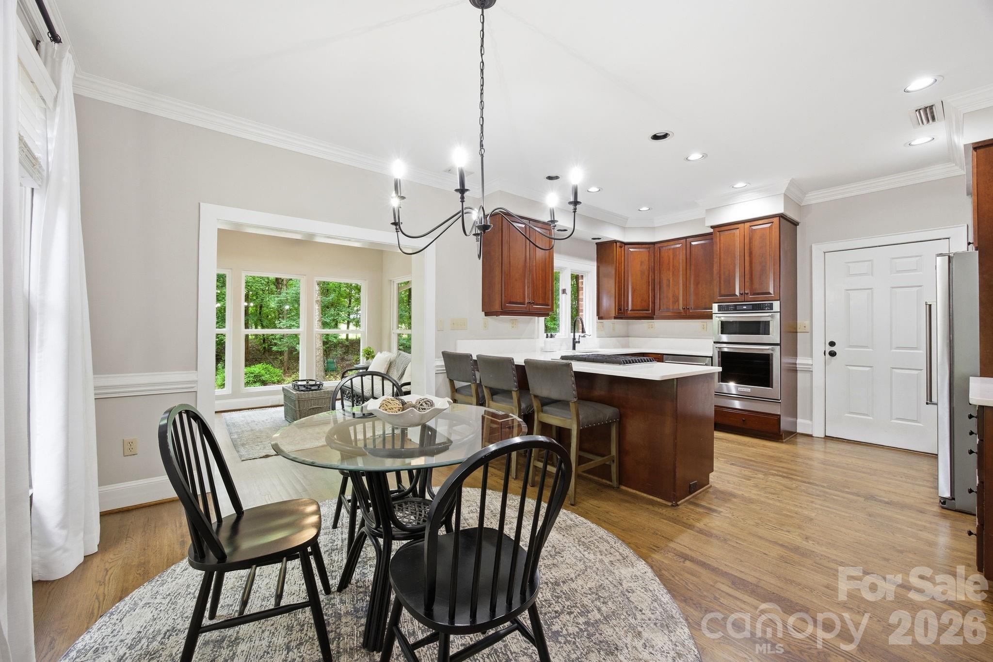 1224 Lago Vista Drive