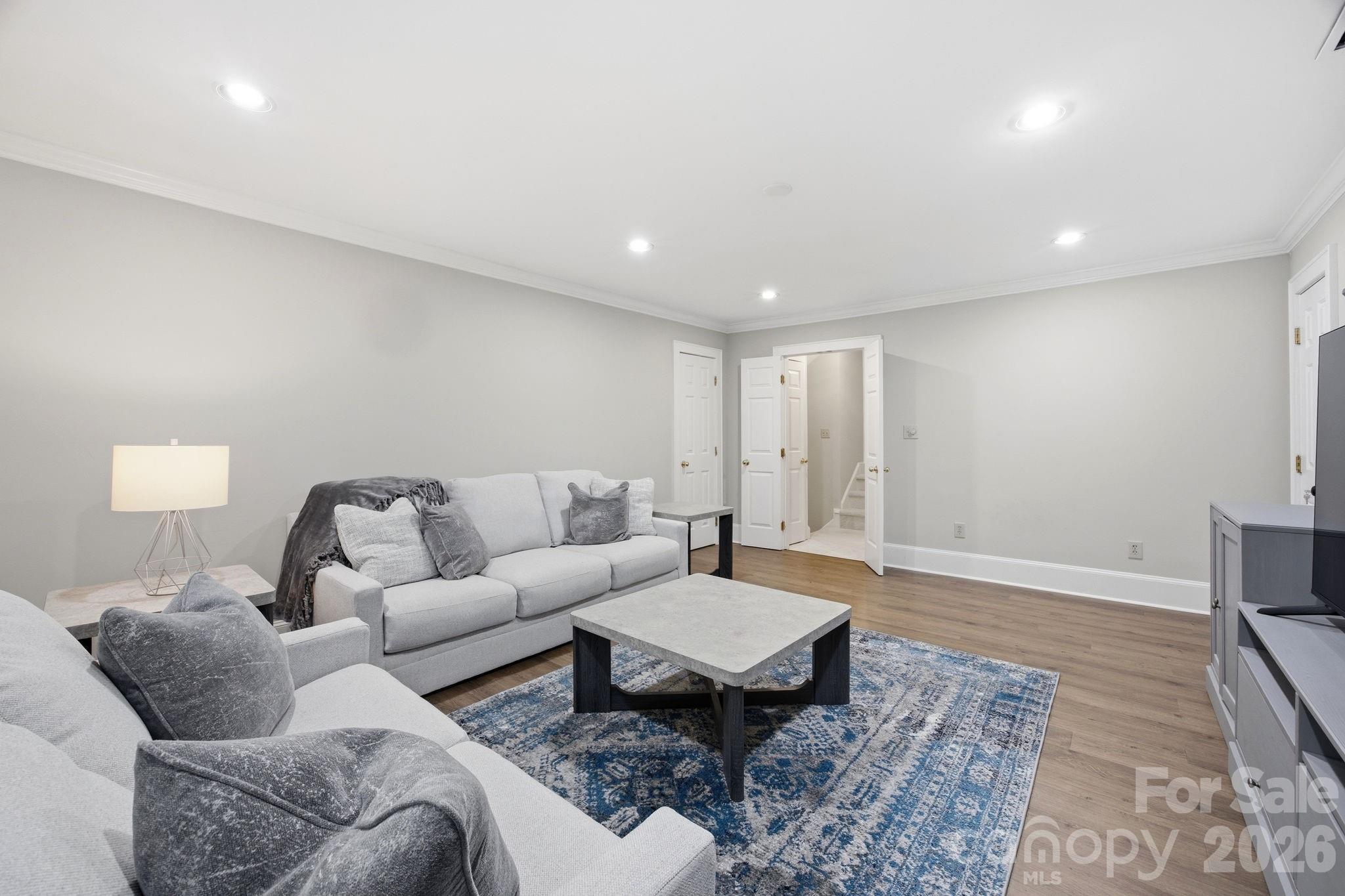 1224 Lago Vista Drive