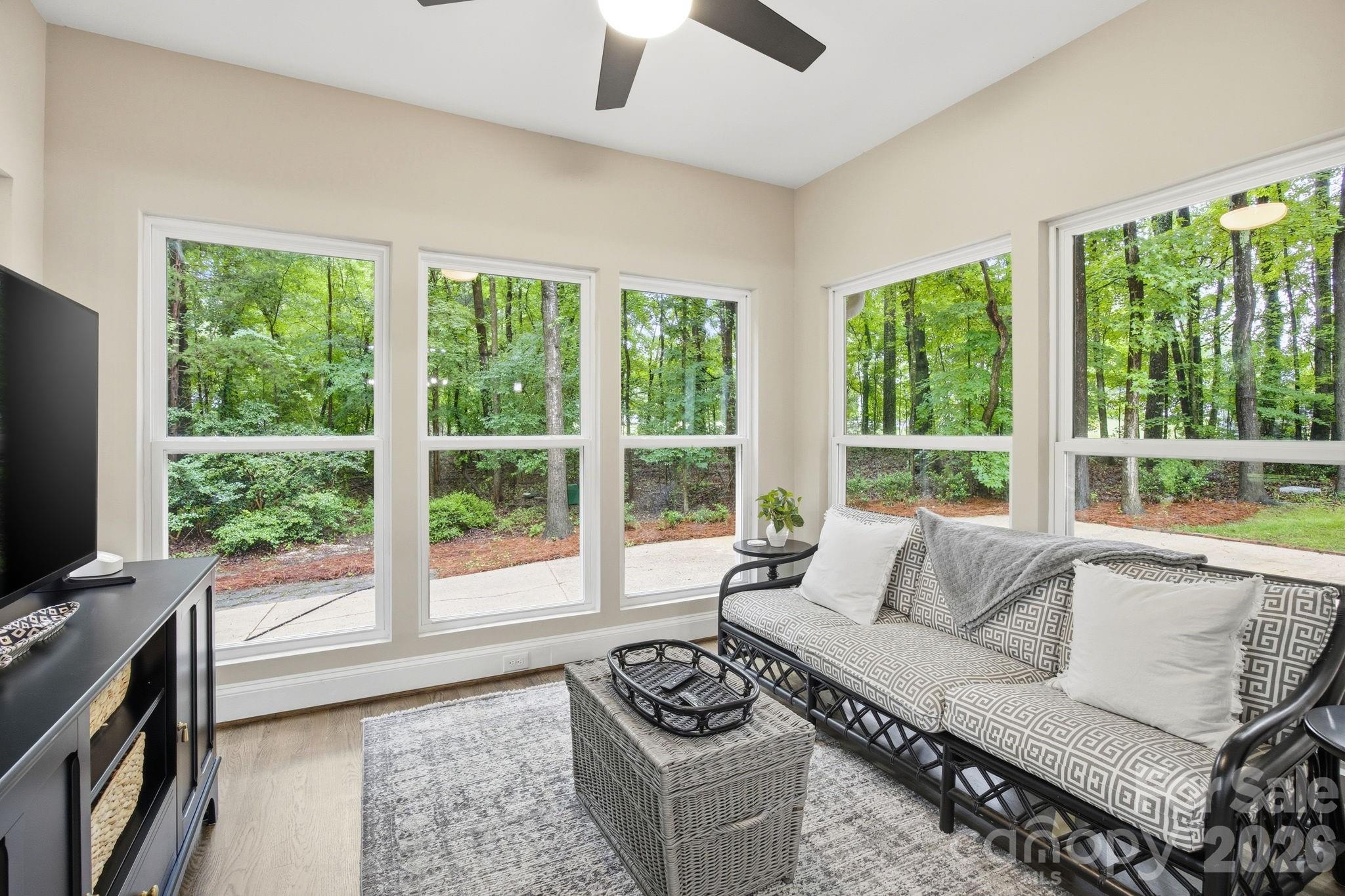 1224 Lago Vista Drive