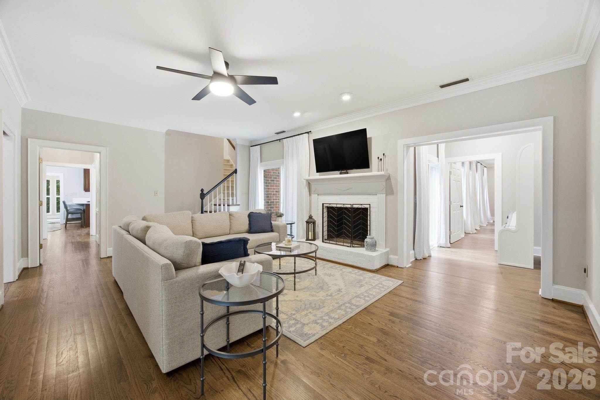 1224 Lago Vista Drive