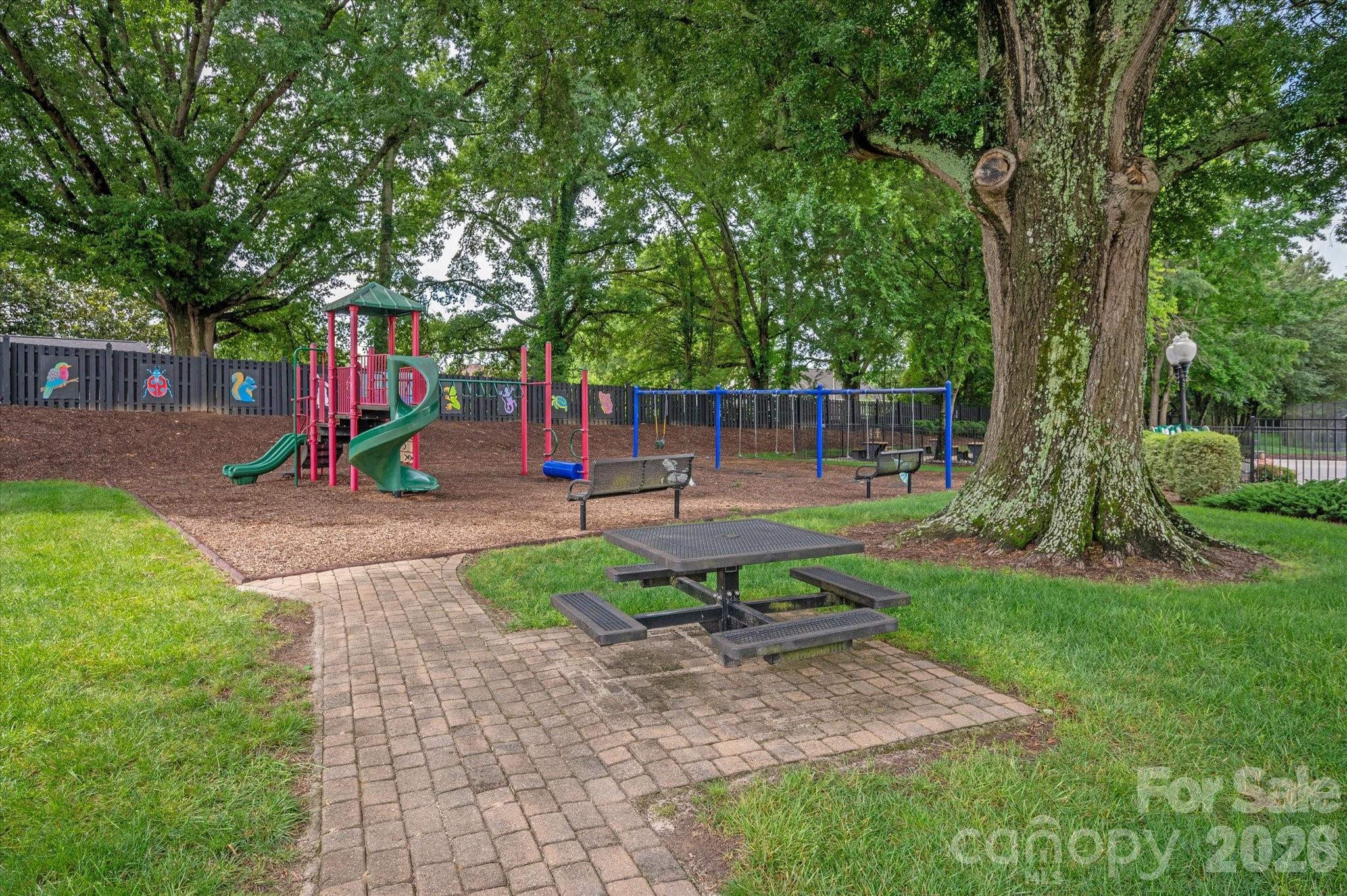 8709 Victory Gallop Court