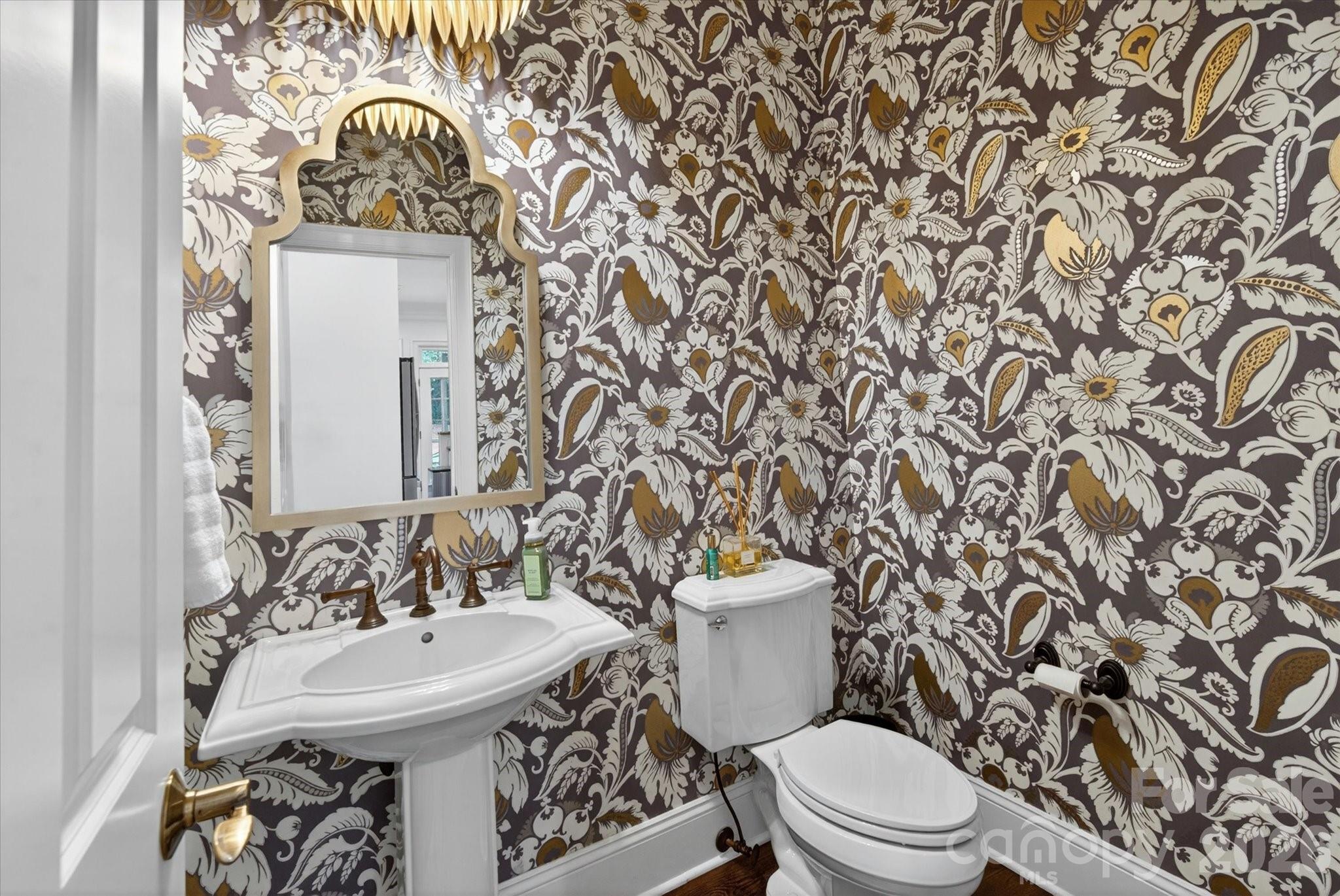 8709 Victory Gallop Court