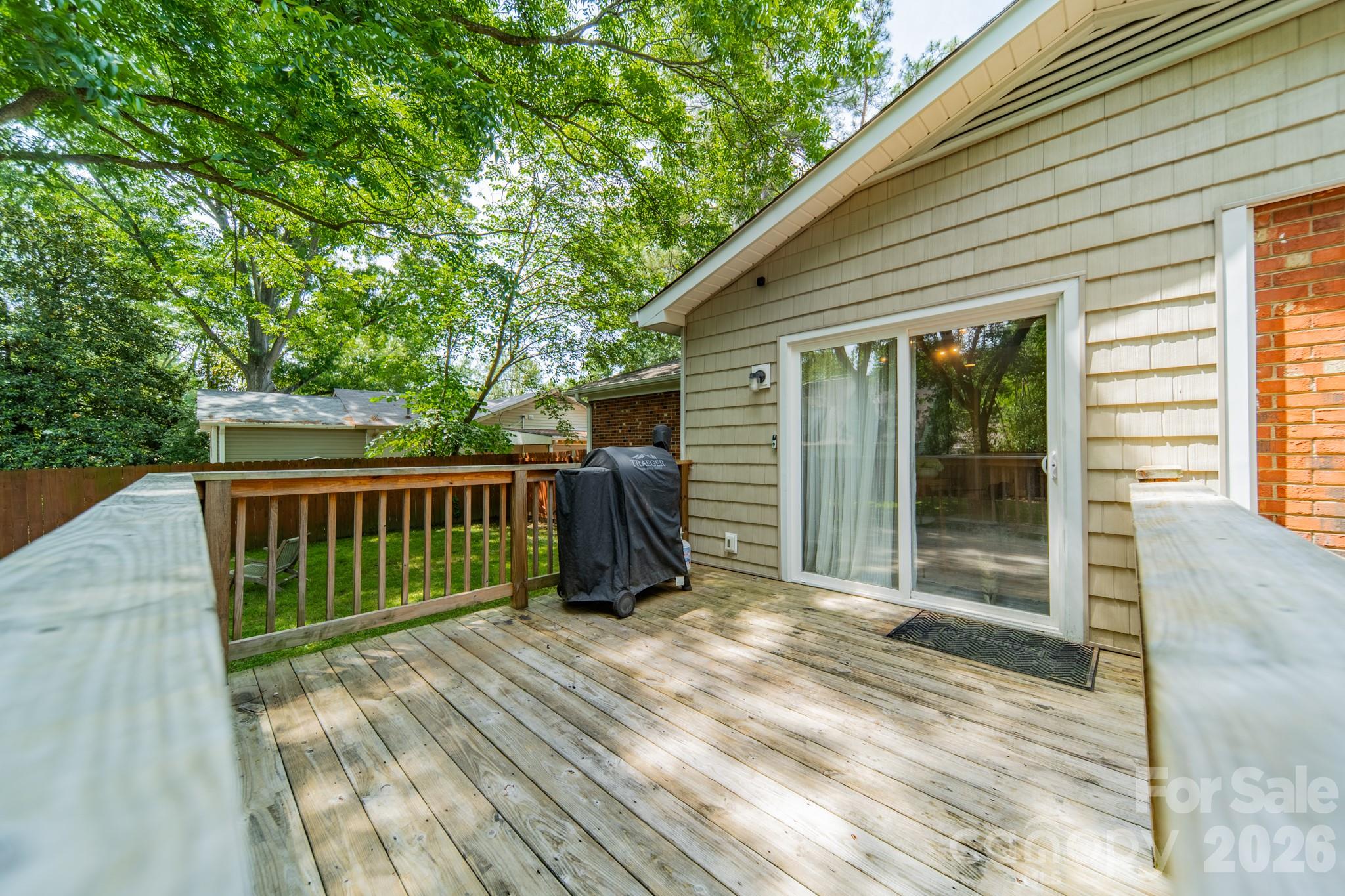 3723 Litchfield Road