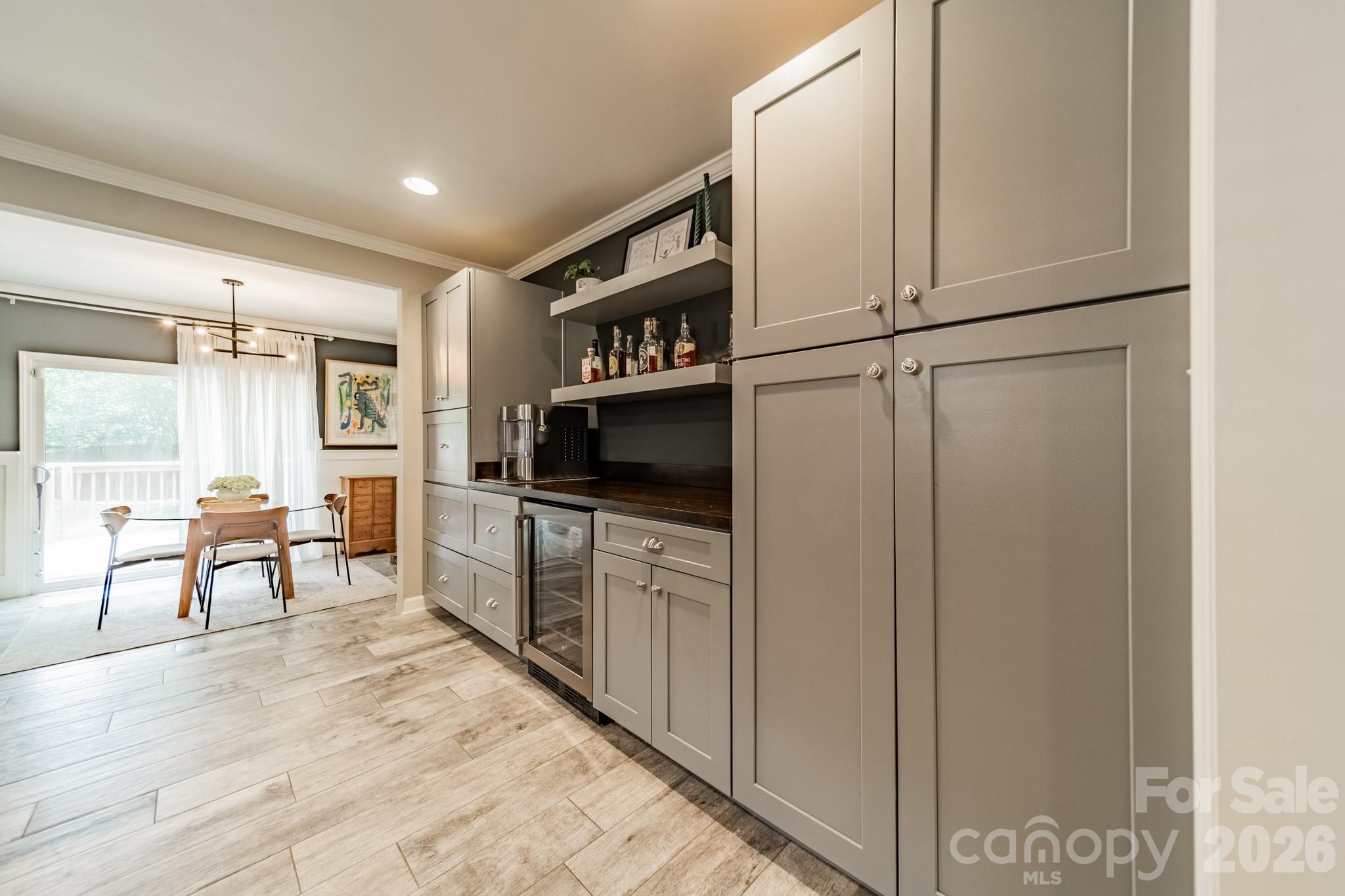 3723 Litchfield Road