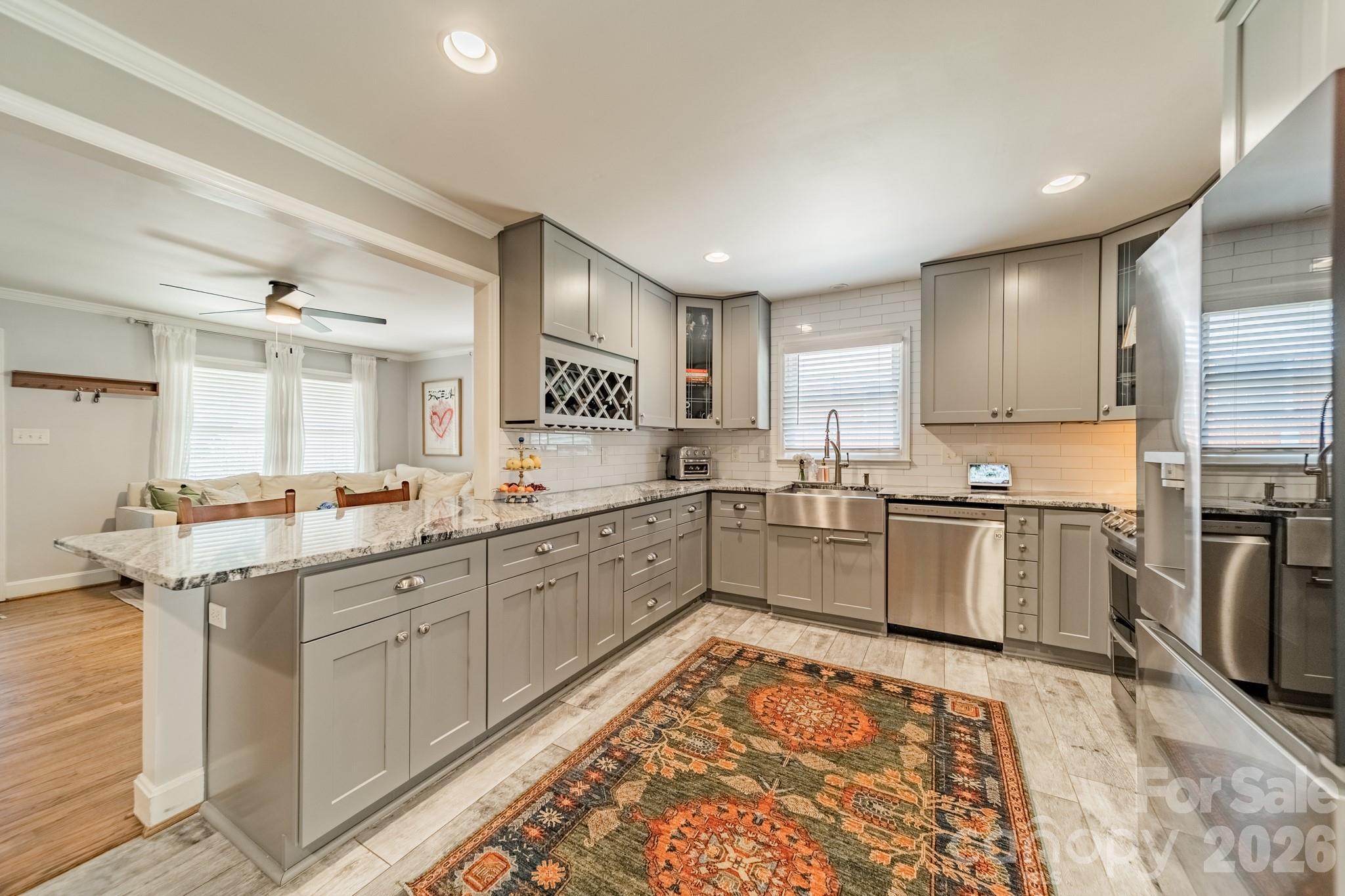 3723 Litchfield Road